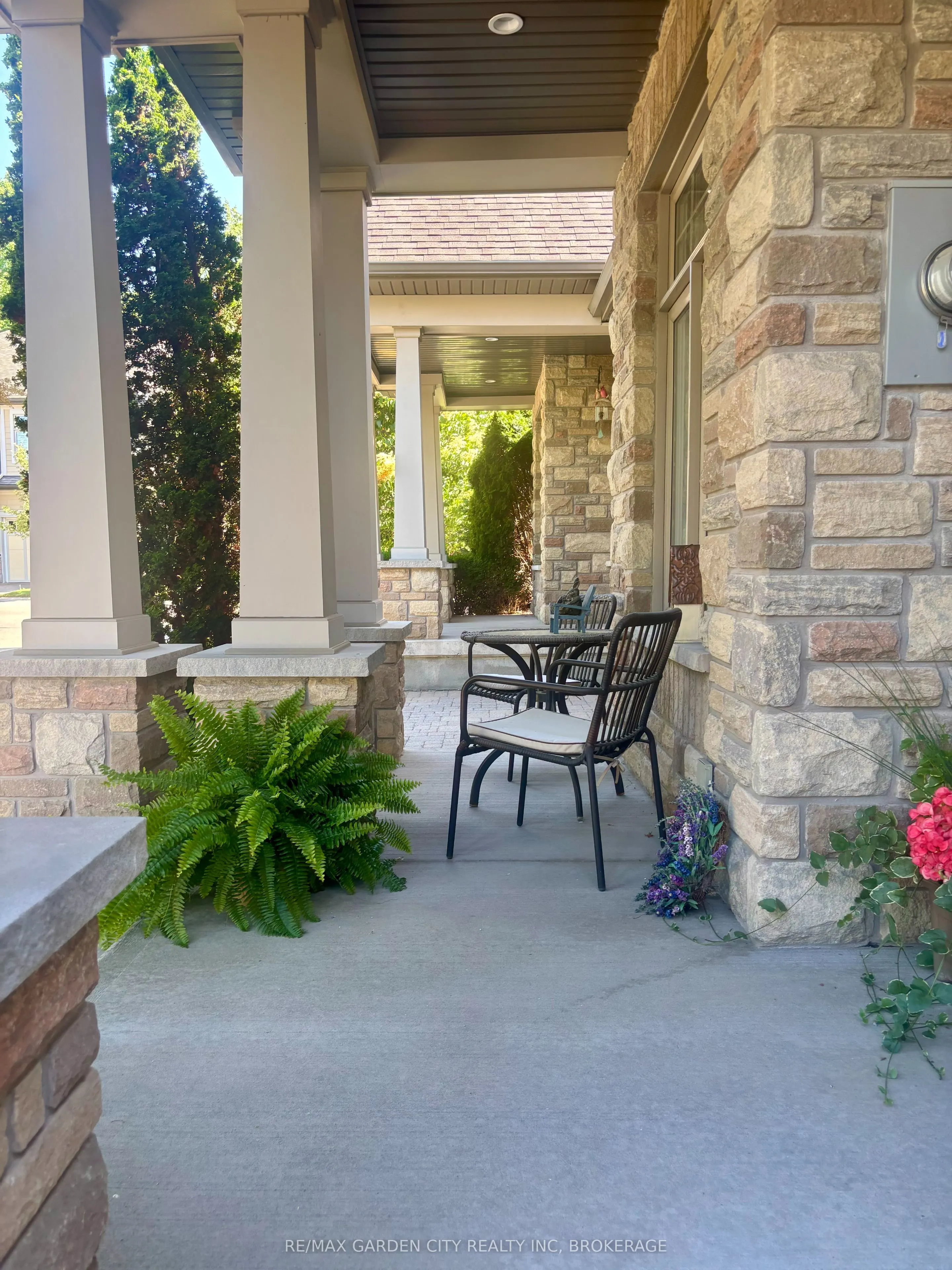 2880 King Street, #20