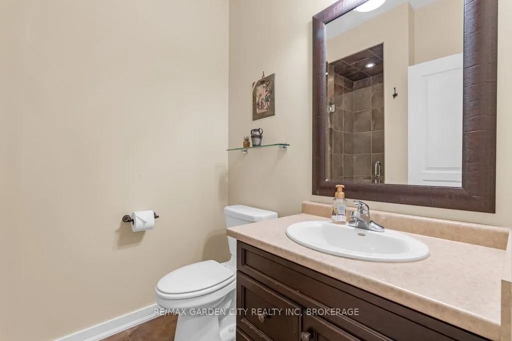 2880 King Street, #20