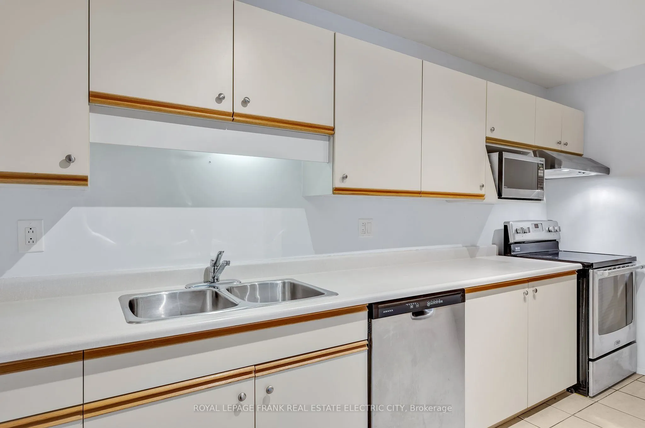 11 Paddock Wood, #7