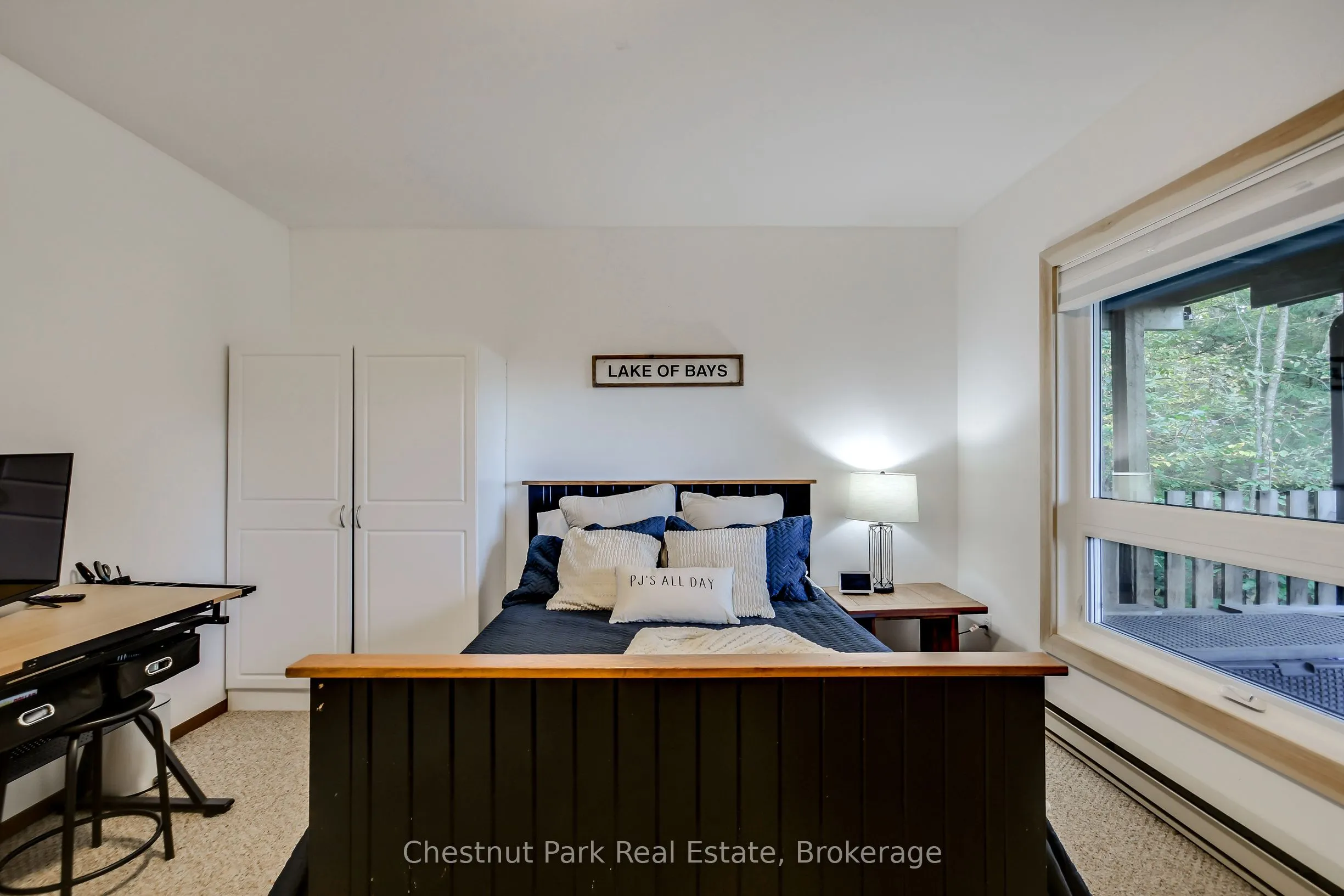 1033 Point Ideal Road