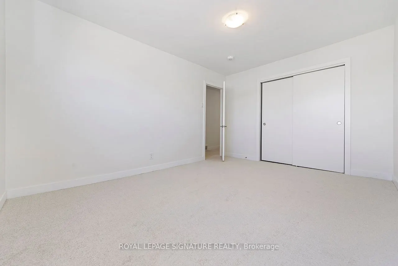 20 Anna Capri Drive #4