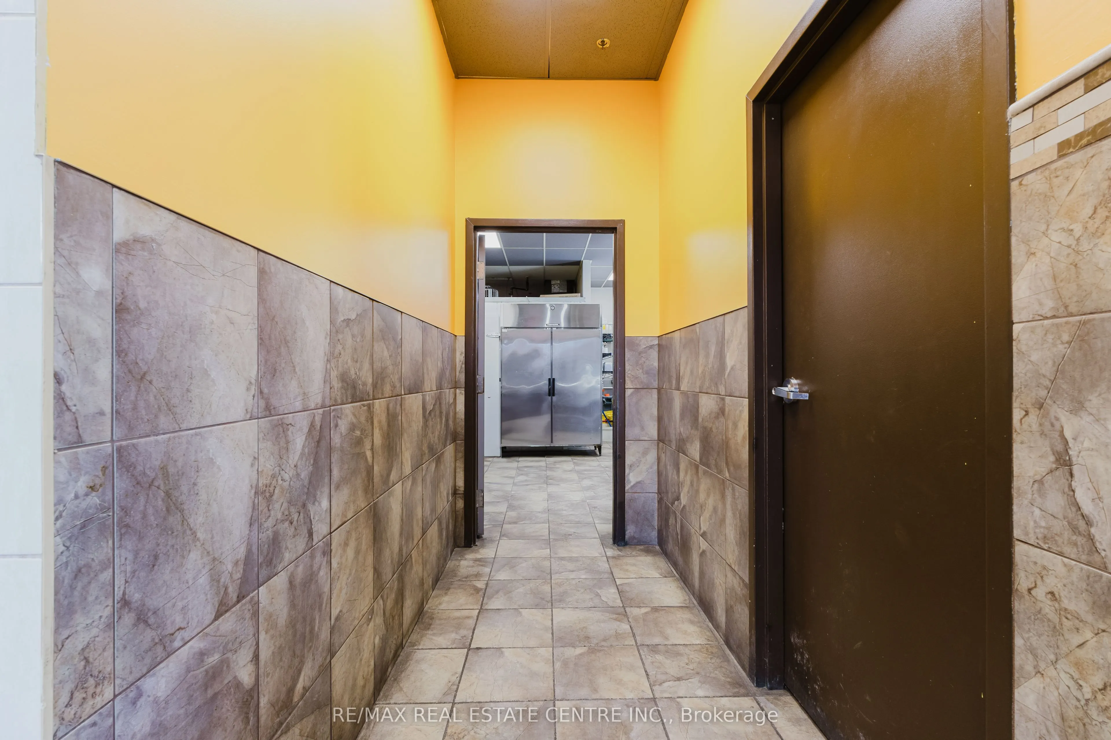 535 Saginaw Parkway, #B1