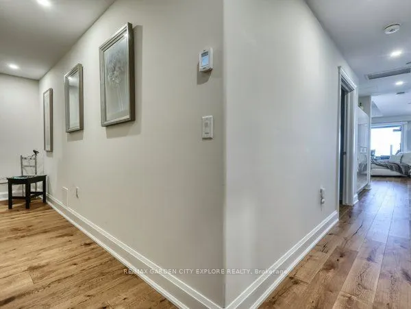 10 Dalhousie Avenue, #101