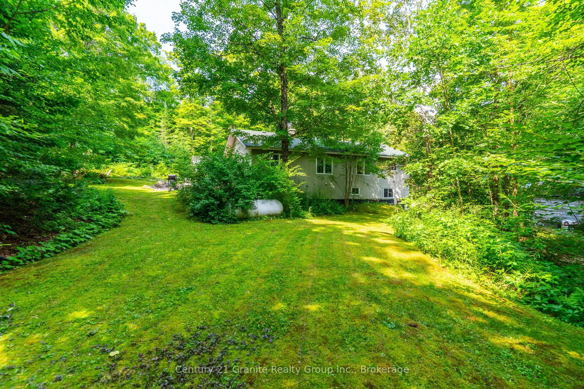 1029 Wigamog Road