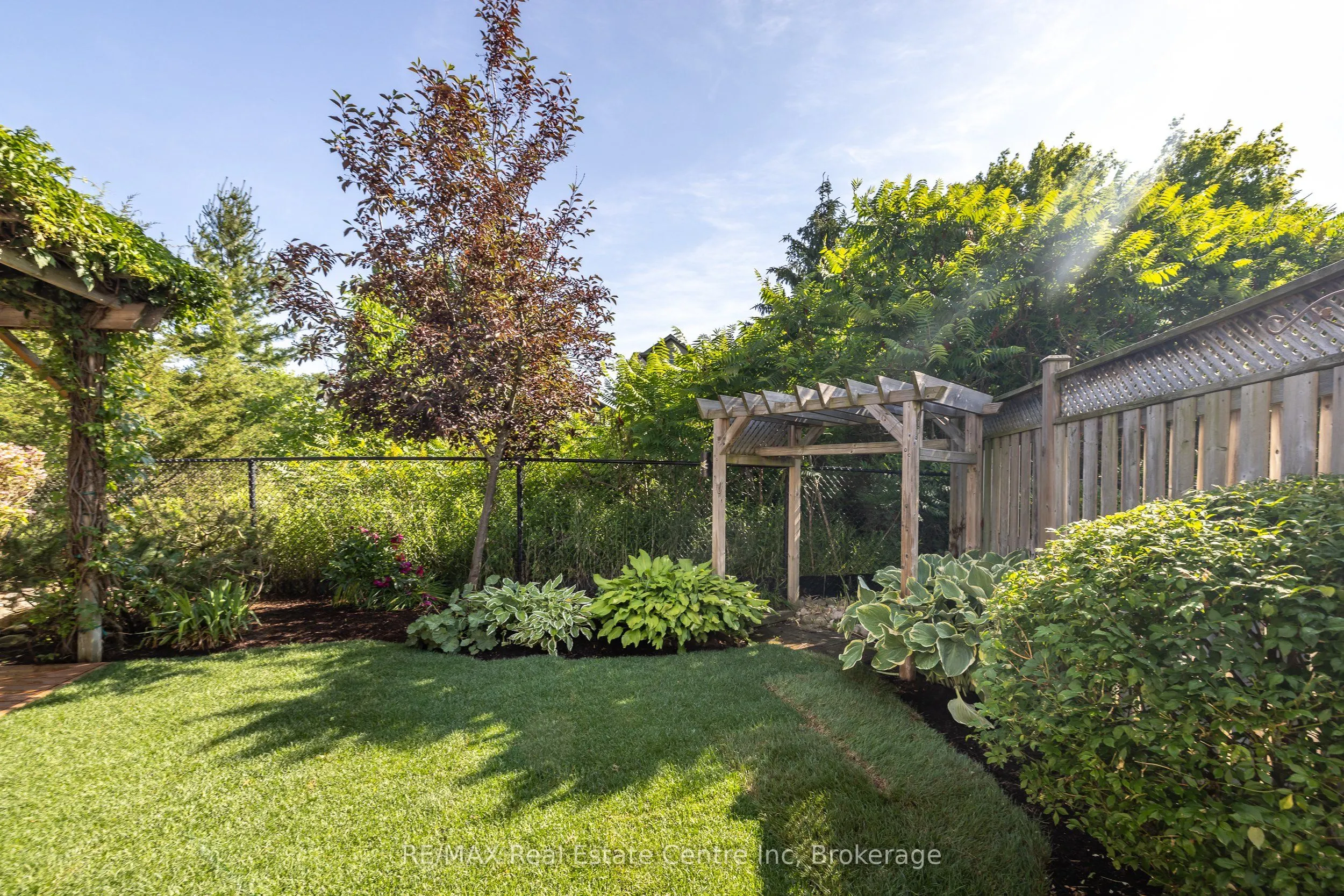 78 Mcarthur Drive