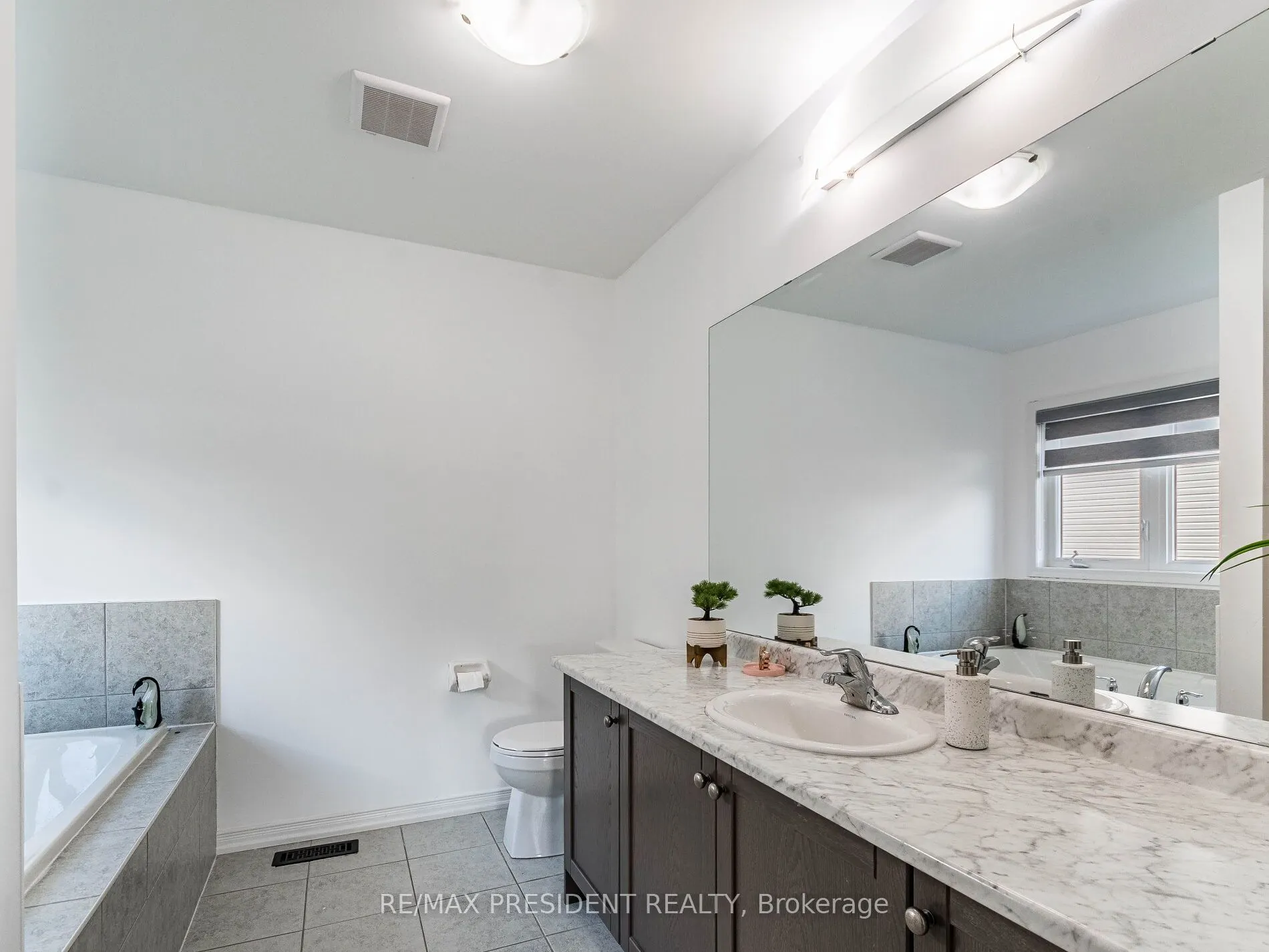 161 Munro Circle E