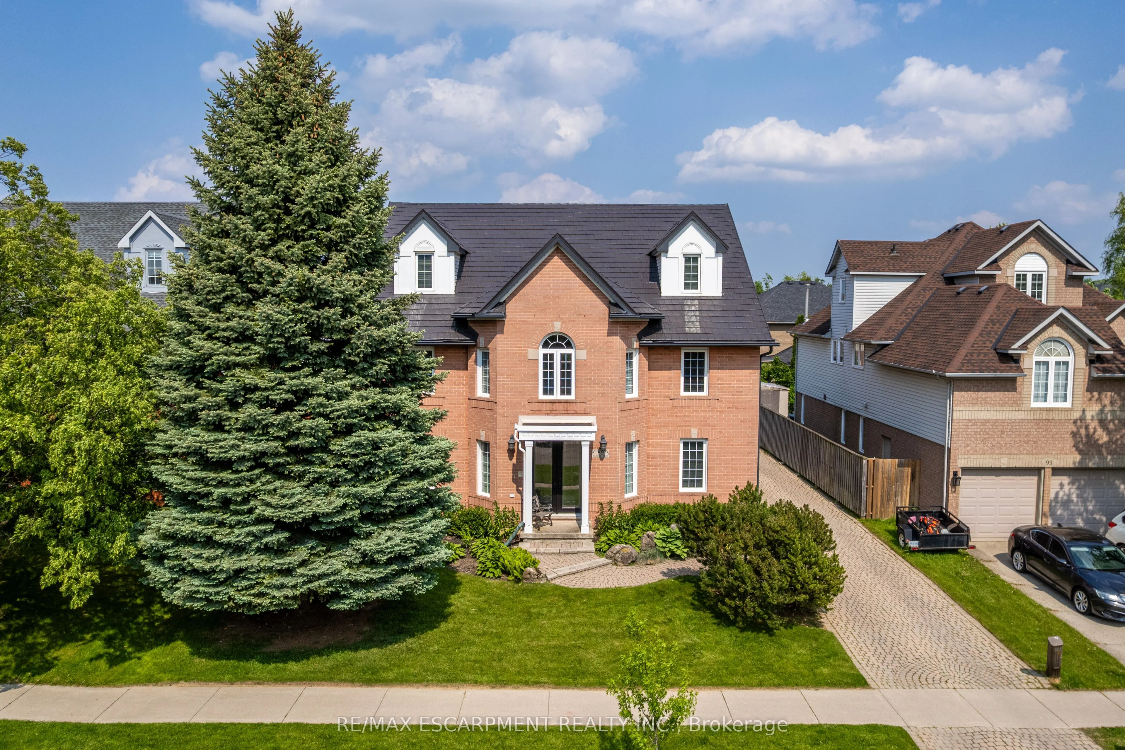 89 Meadowlands Boulevard