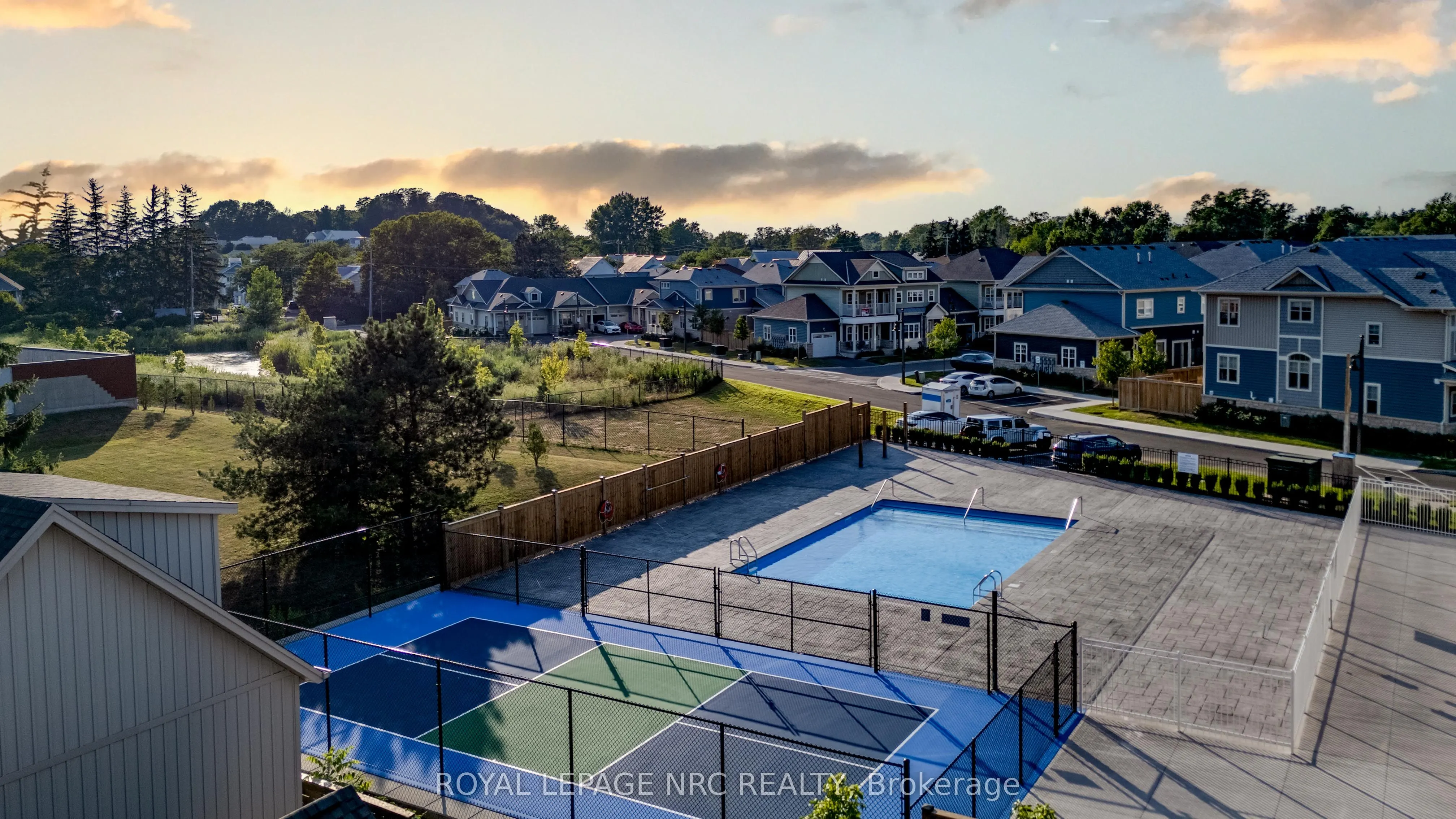 12 SHORES Lane, #B