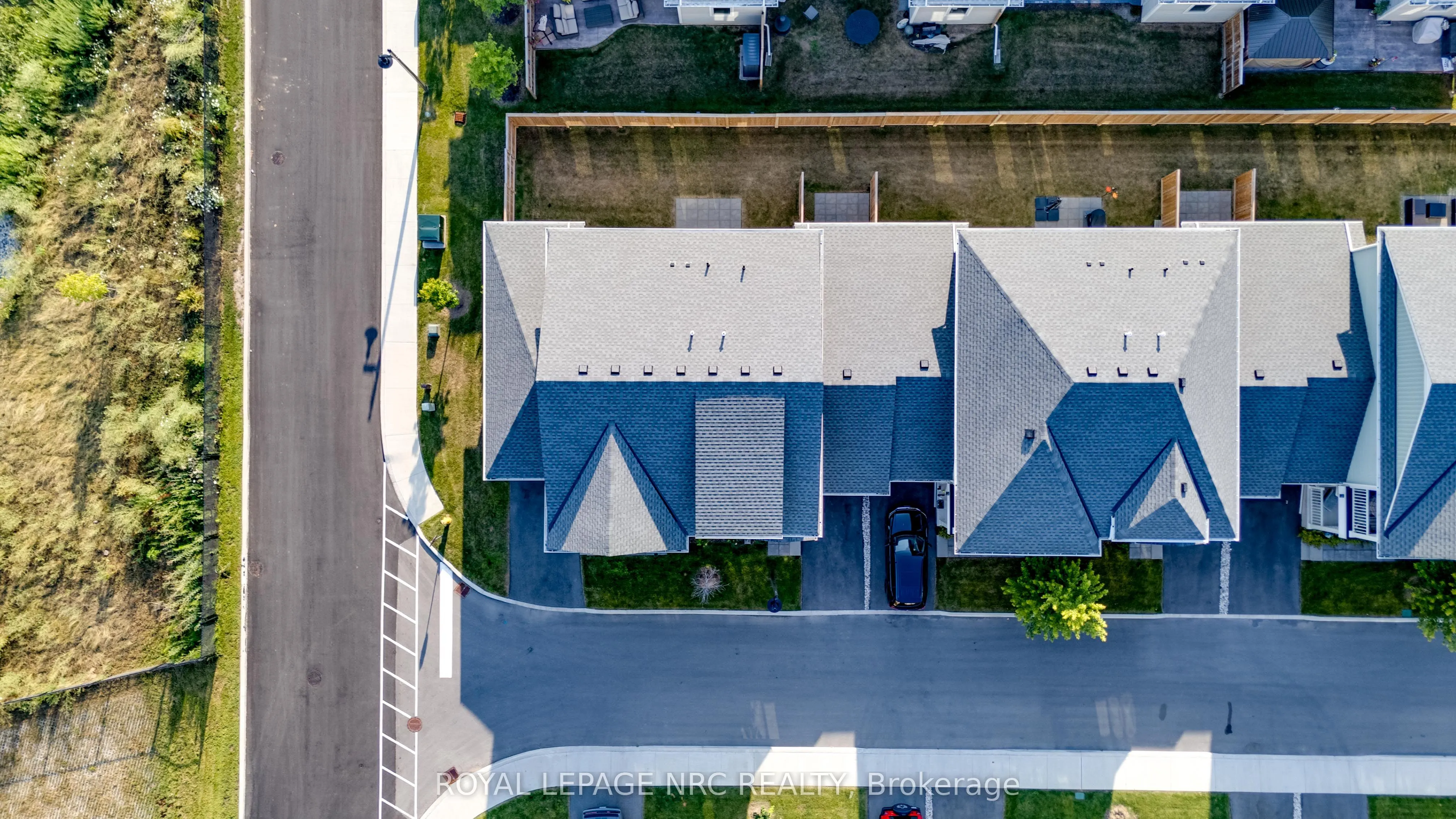 12 SHORES Lane, #B
