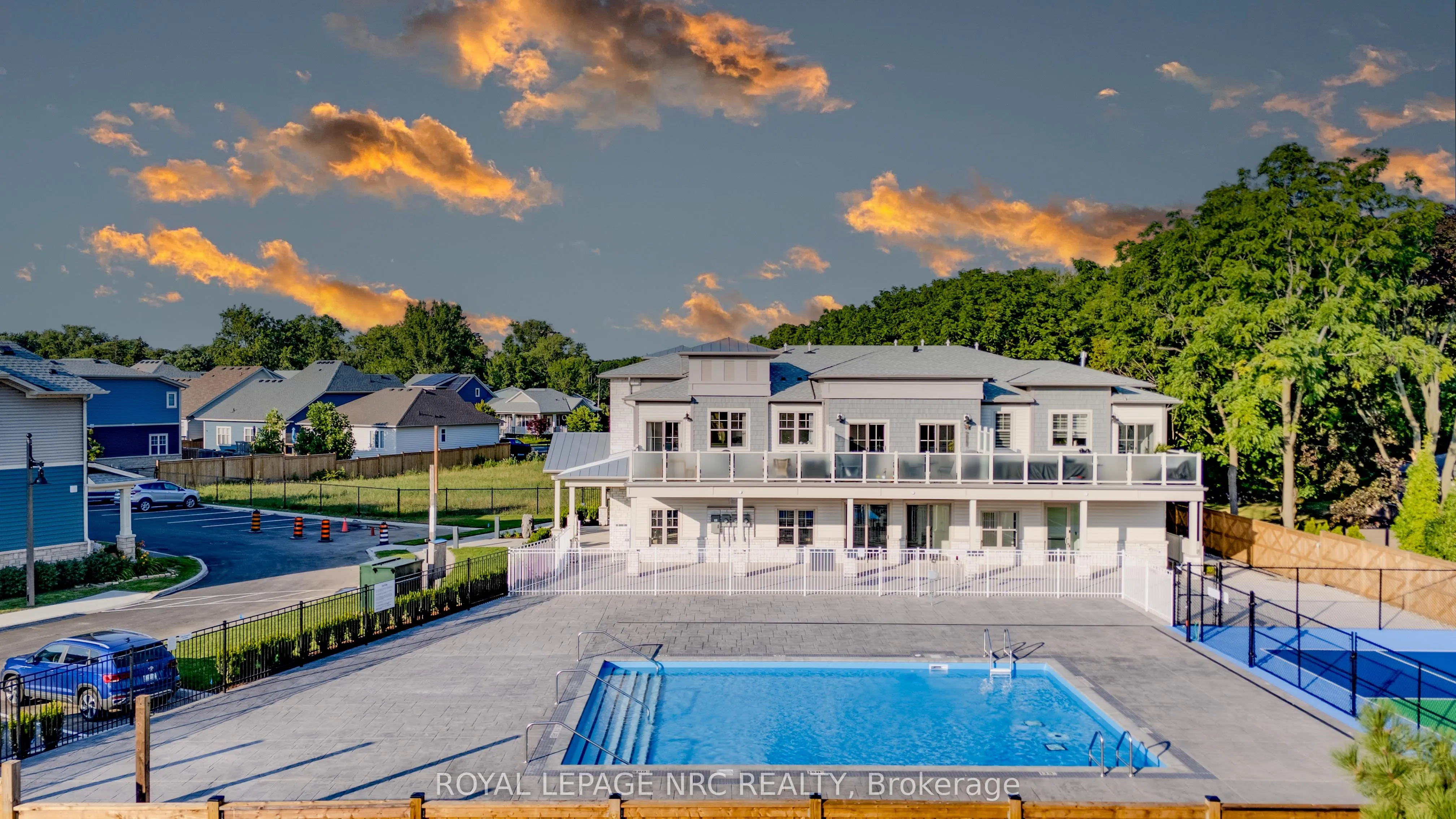 12 SHORES Lane, #B