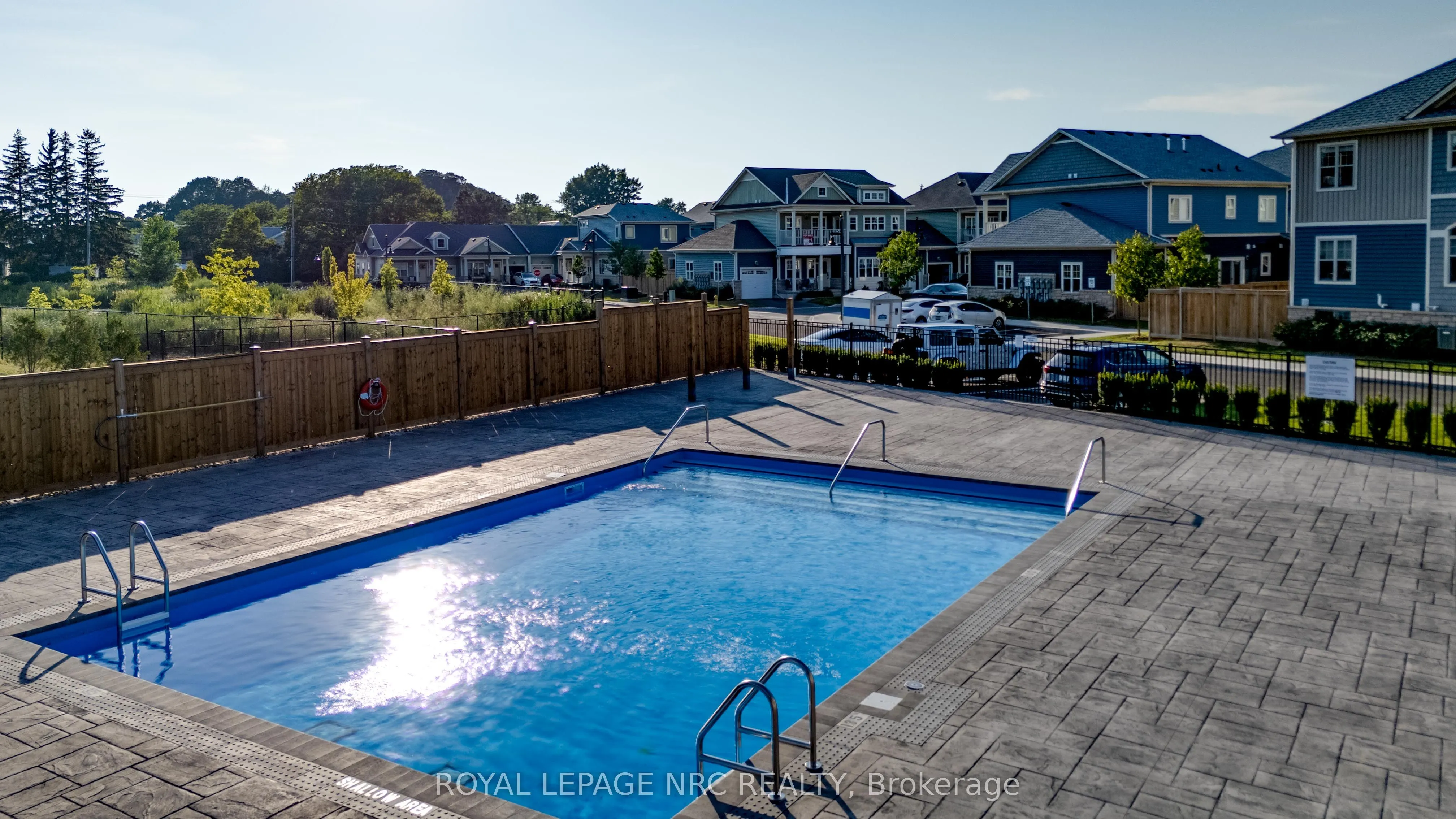 12 SHORES Lane, #B