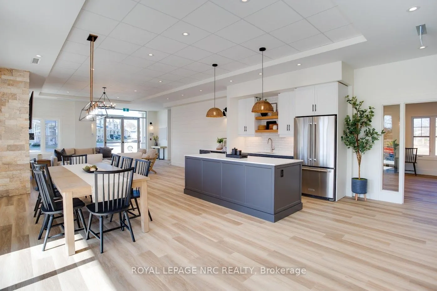 12 SHORES Lane, #B