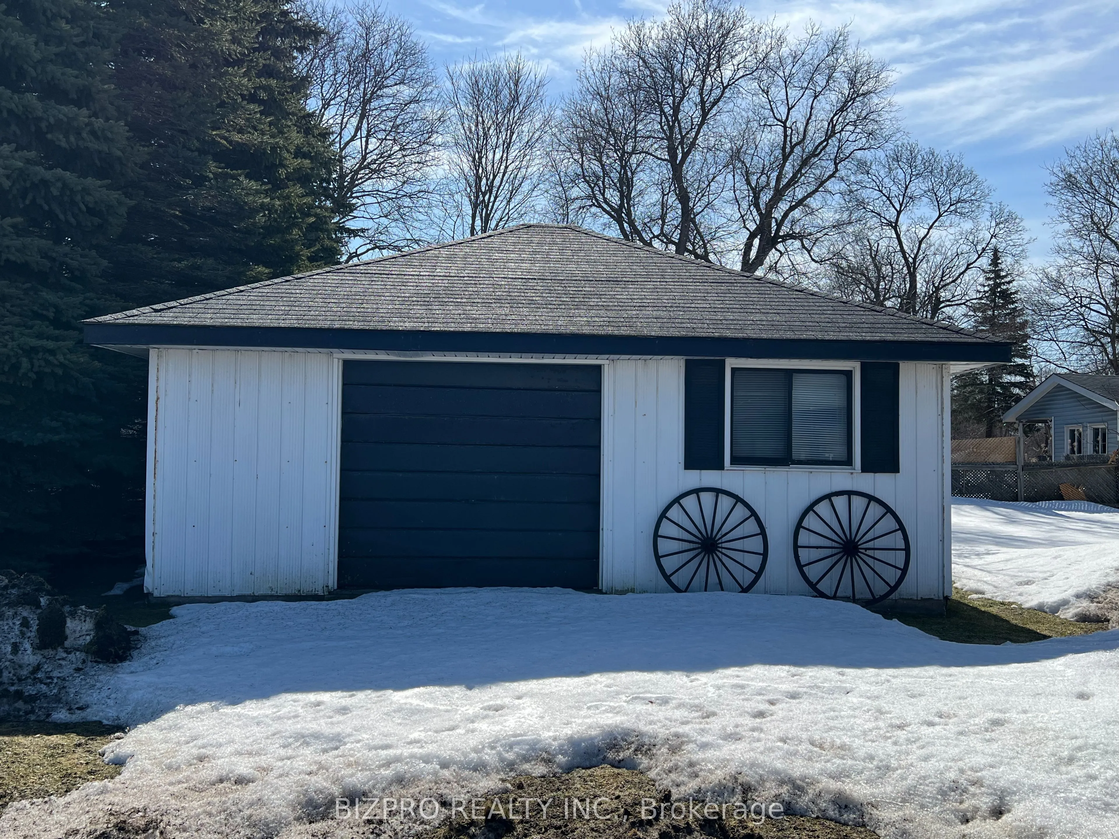 17081 Simcoe Street