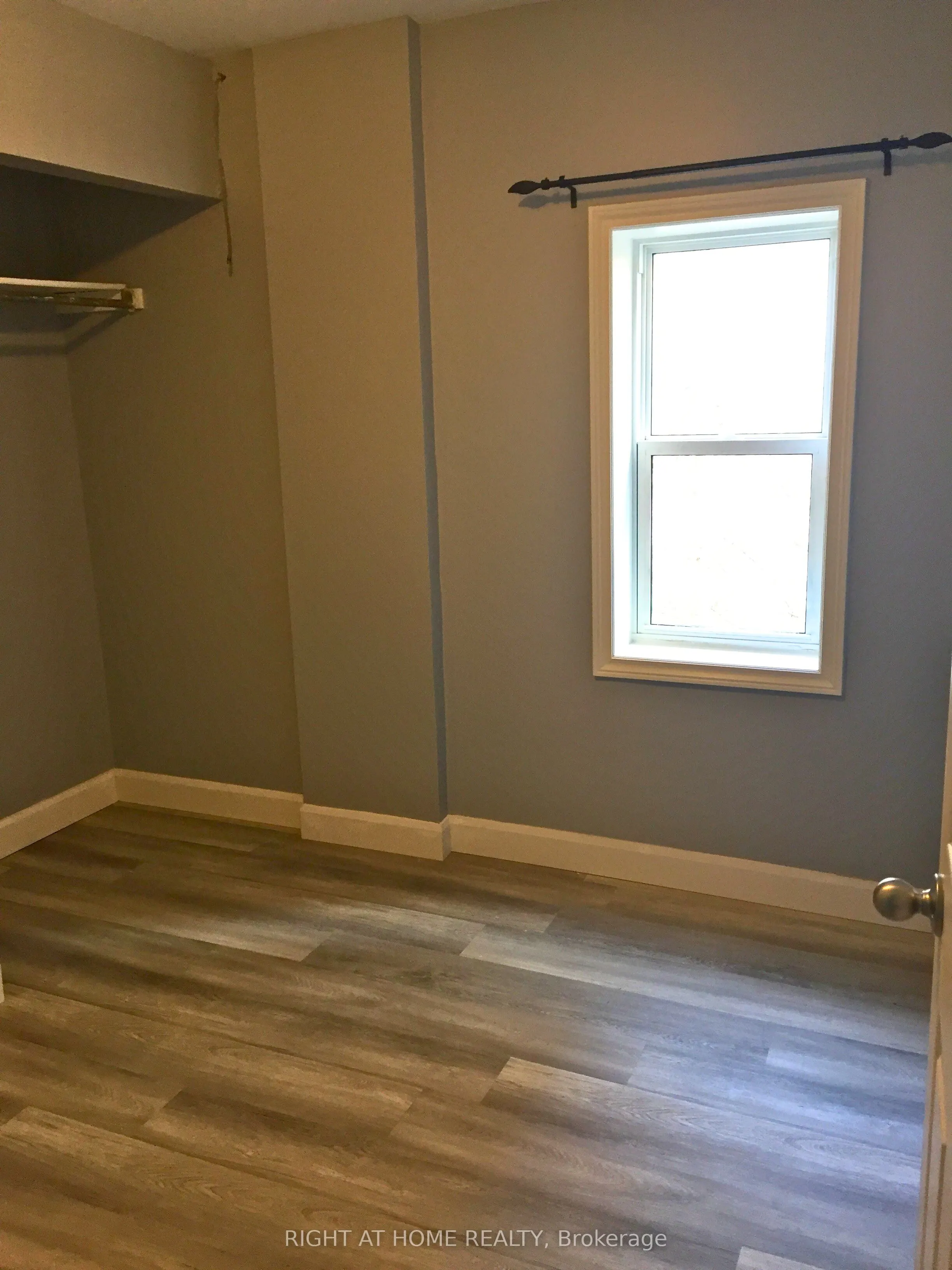 41 PELLISSIER Street S