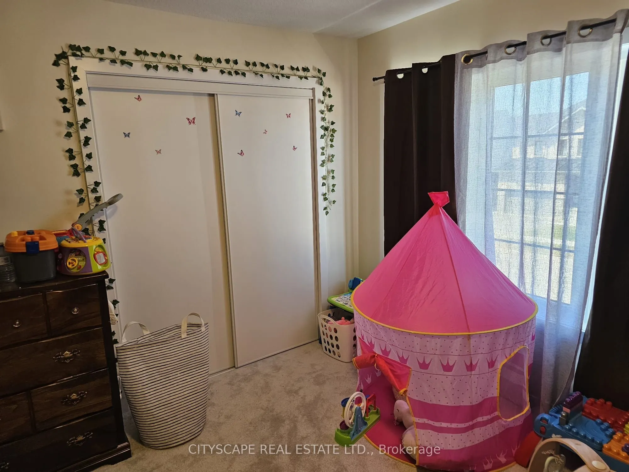 61 Starboard Crescent