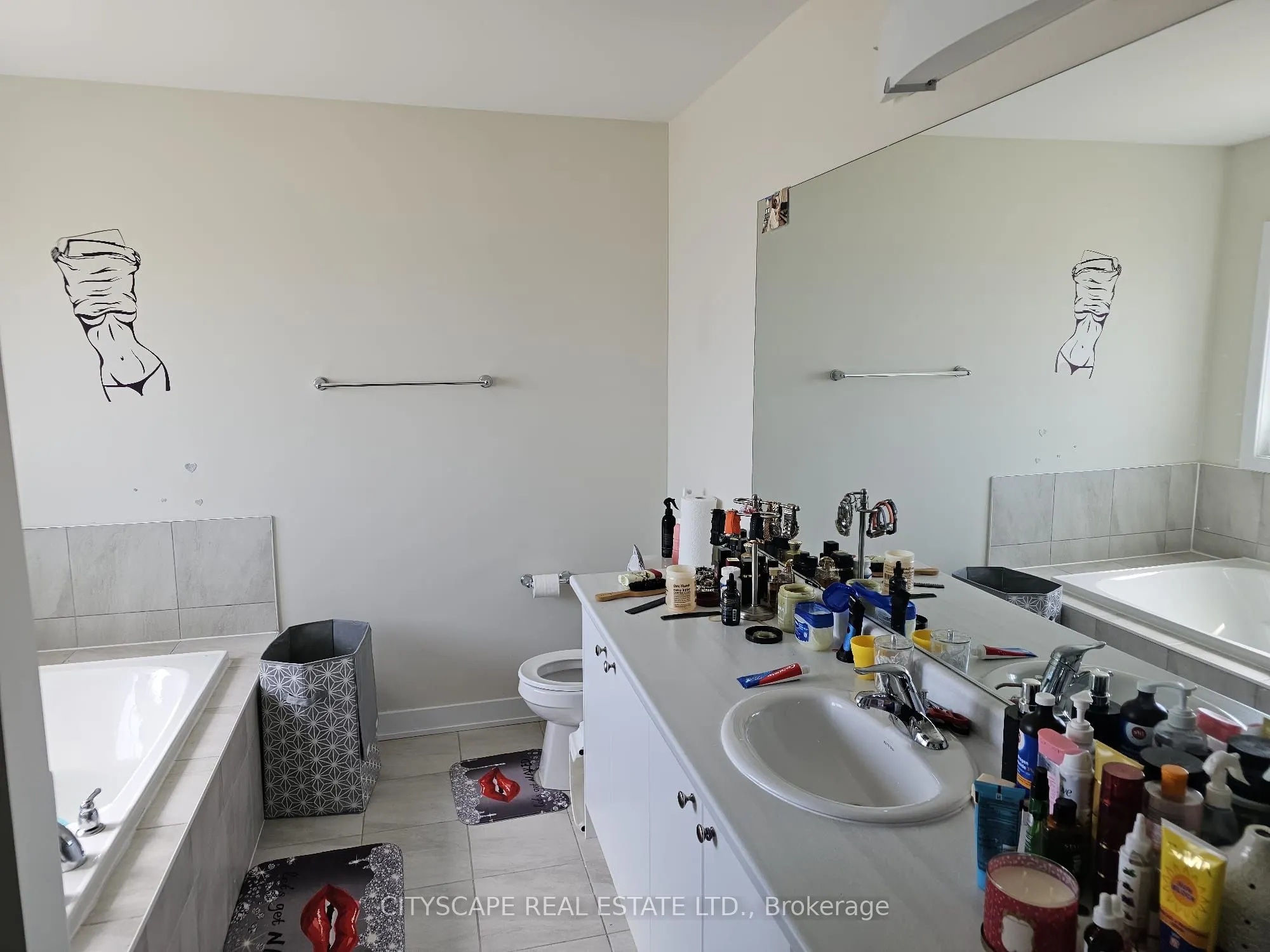 61 Starboard Crescent