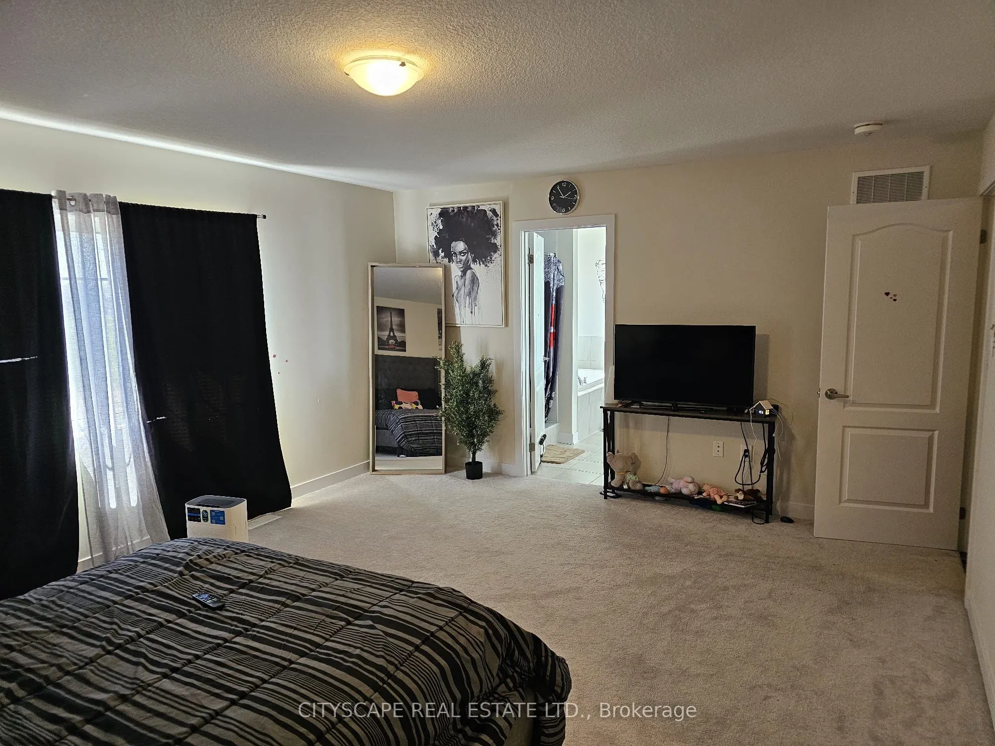 61 Starboard Crescent