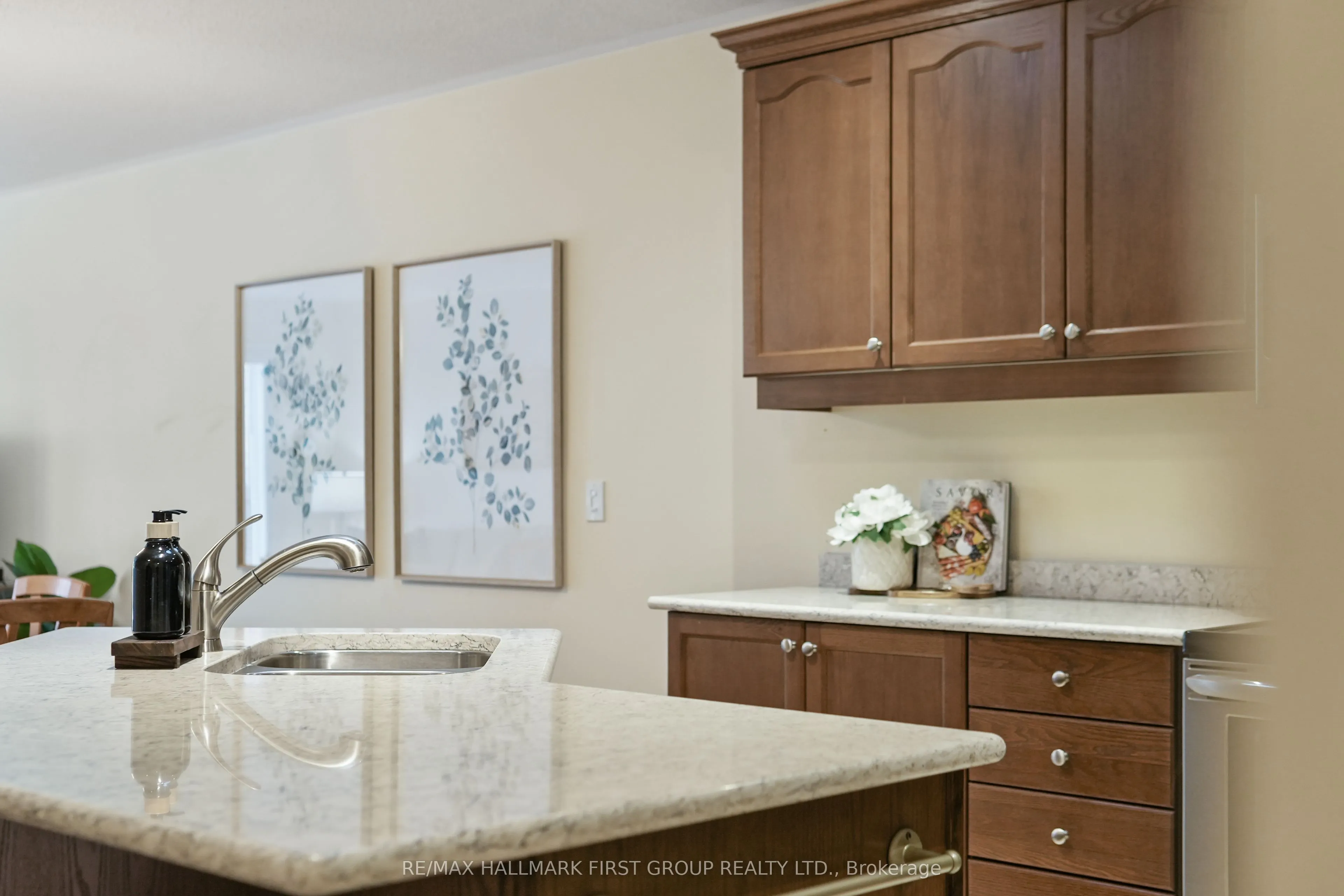 740 Carlisle Street, #Unit 6