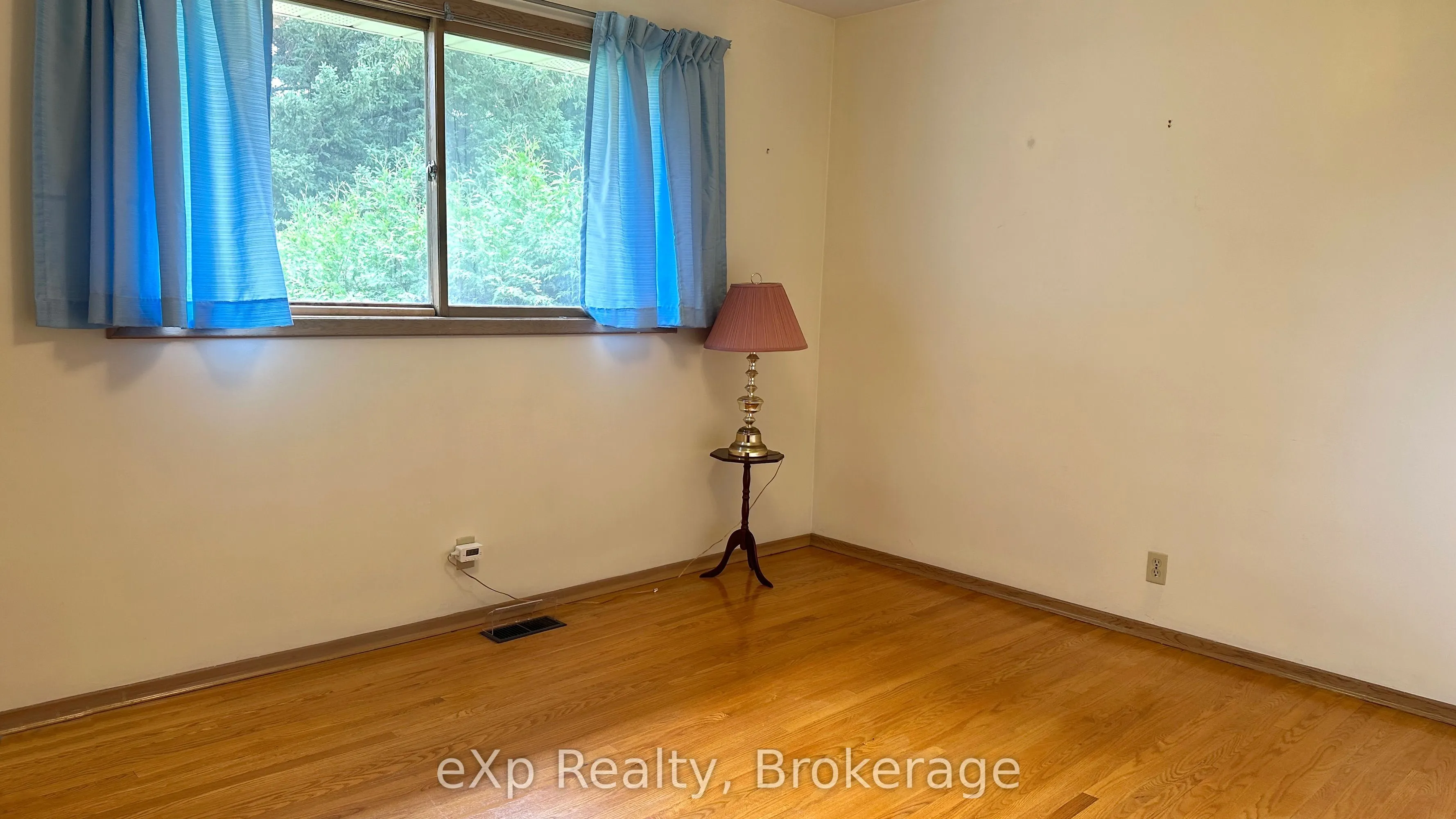 120 Speedvale Avenue W