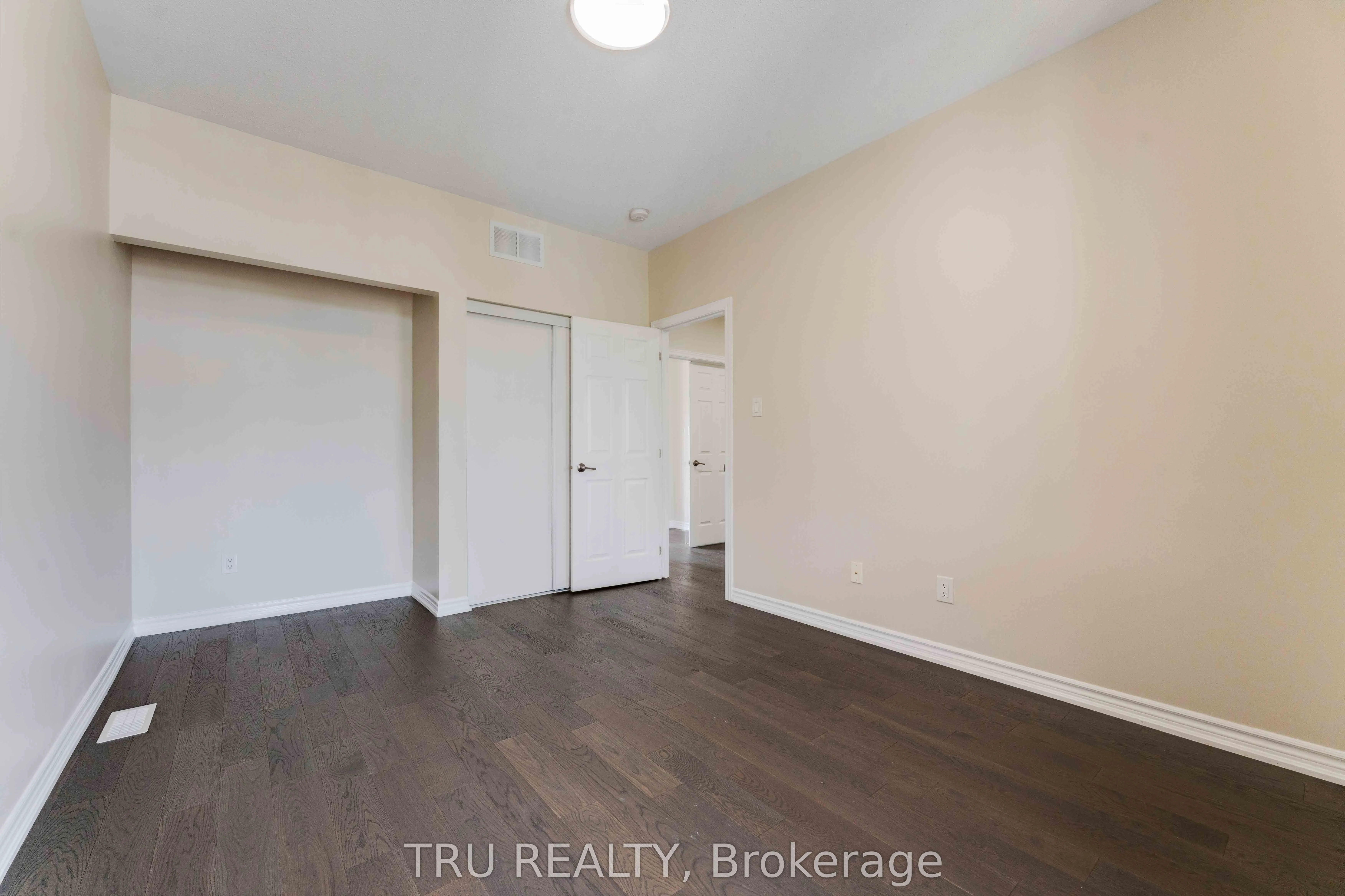 352 Meadowbreeze Drive