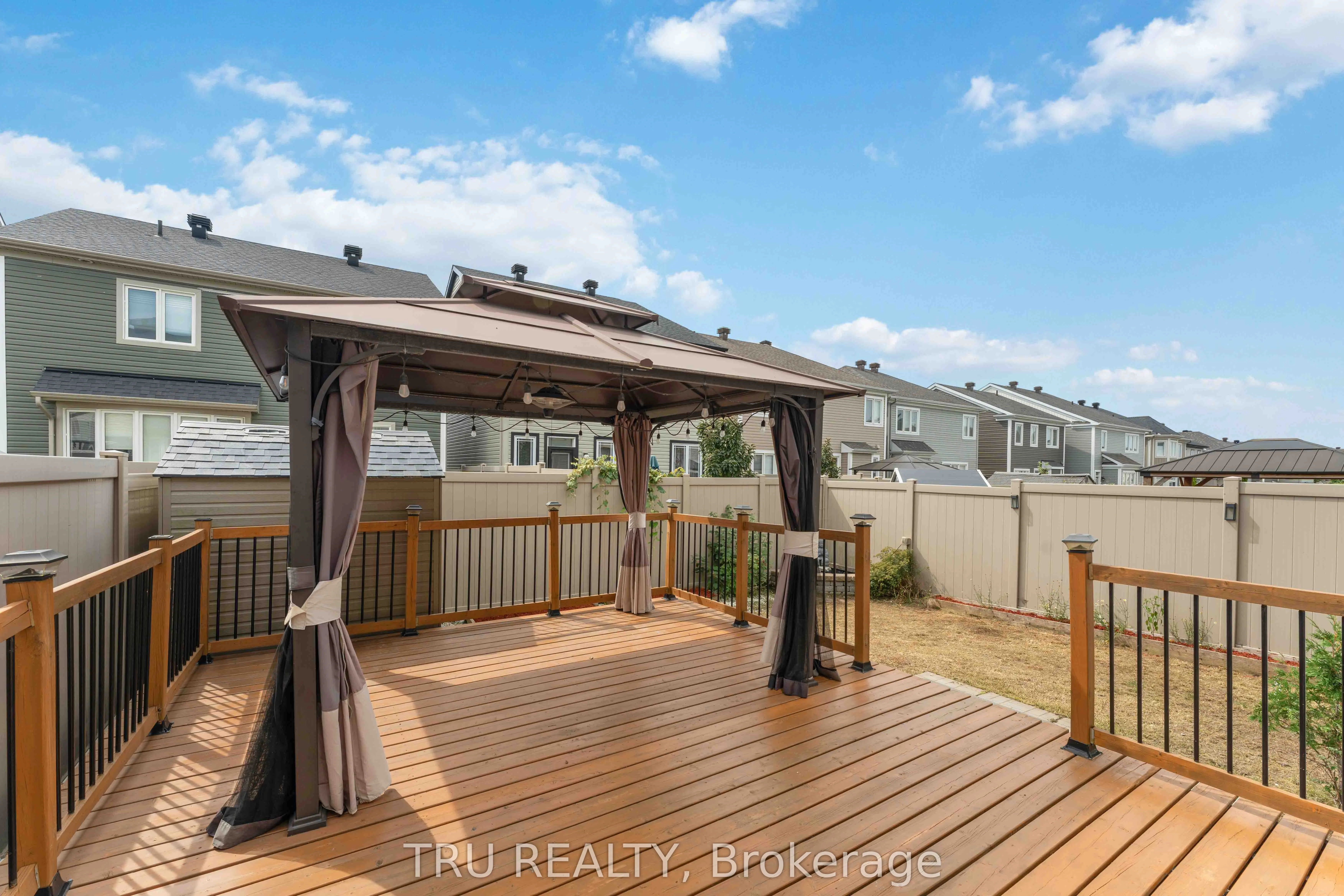 352 Meadowbreeze Drive