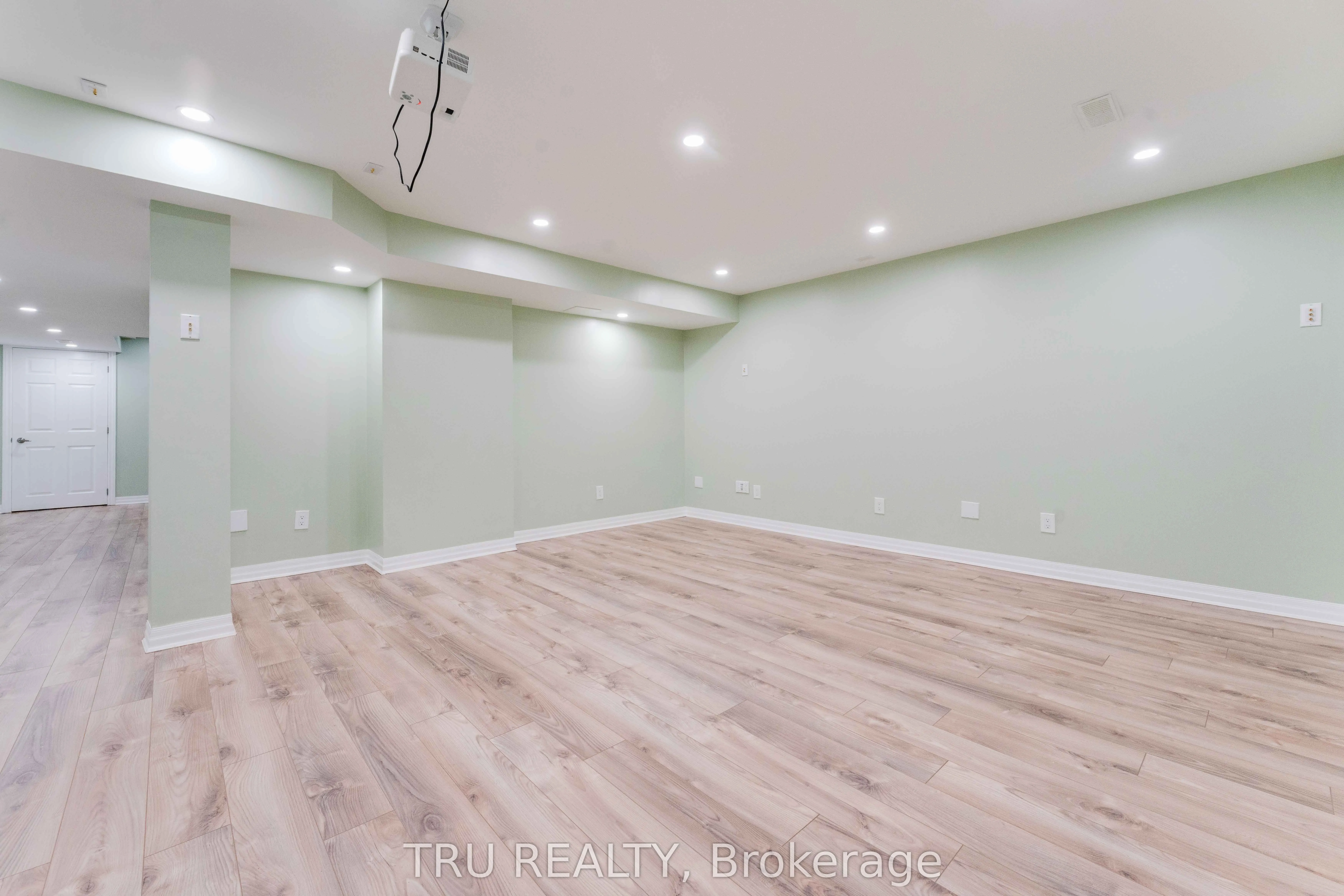 352 Meadowbreeze Drive