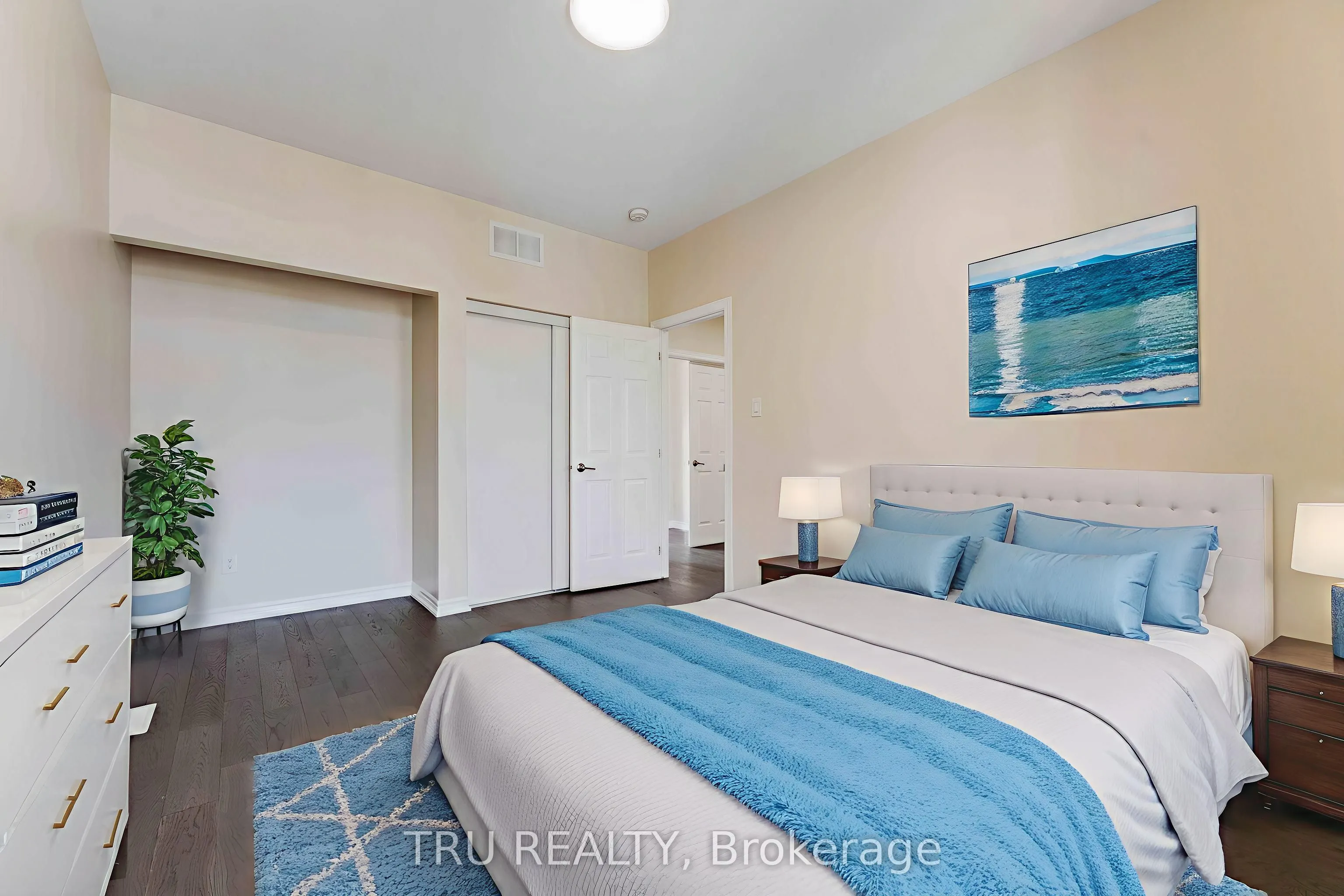 352 Meadowbreeze Drive