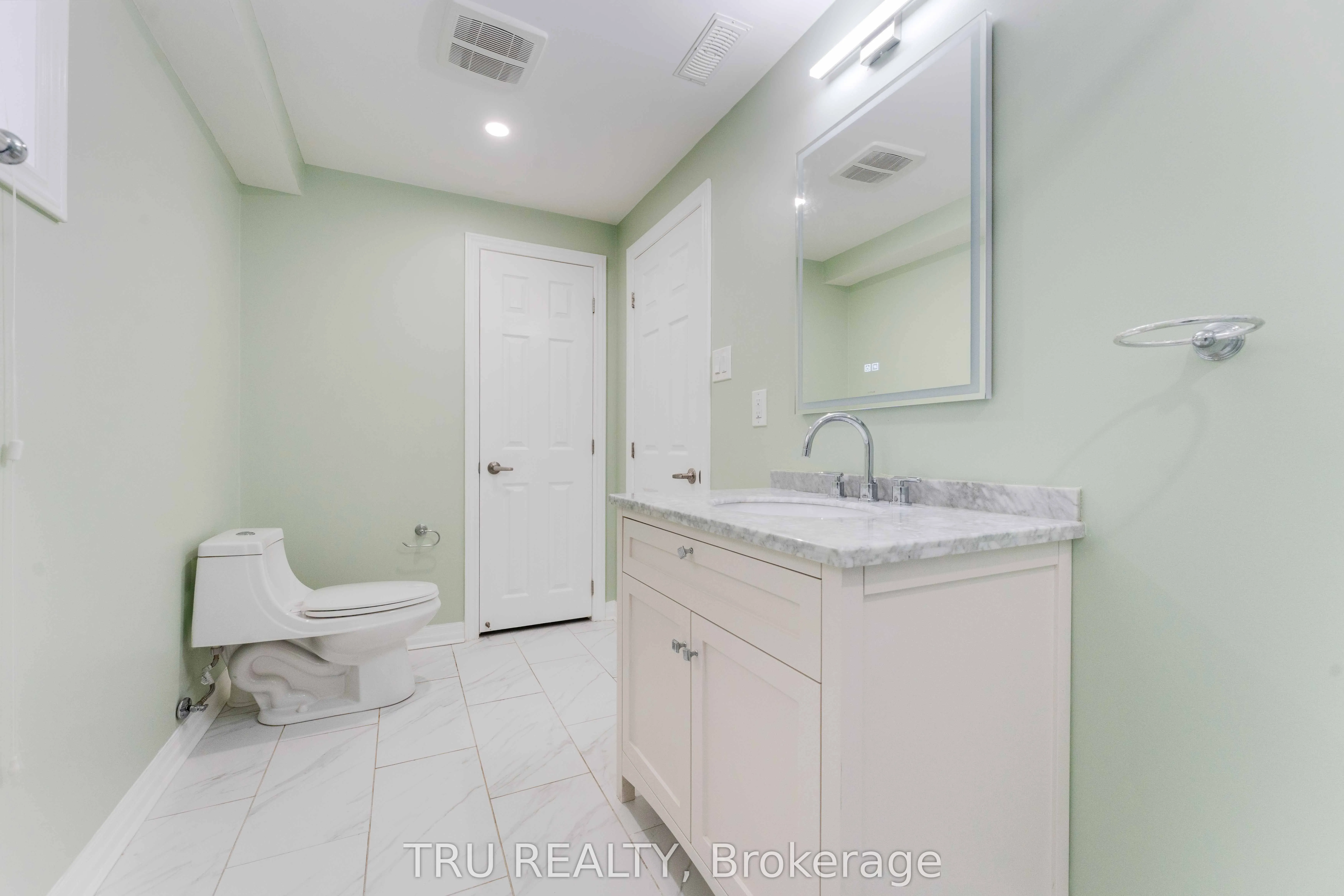 352 Meadowbreeze Drive