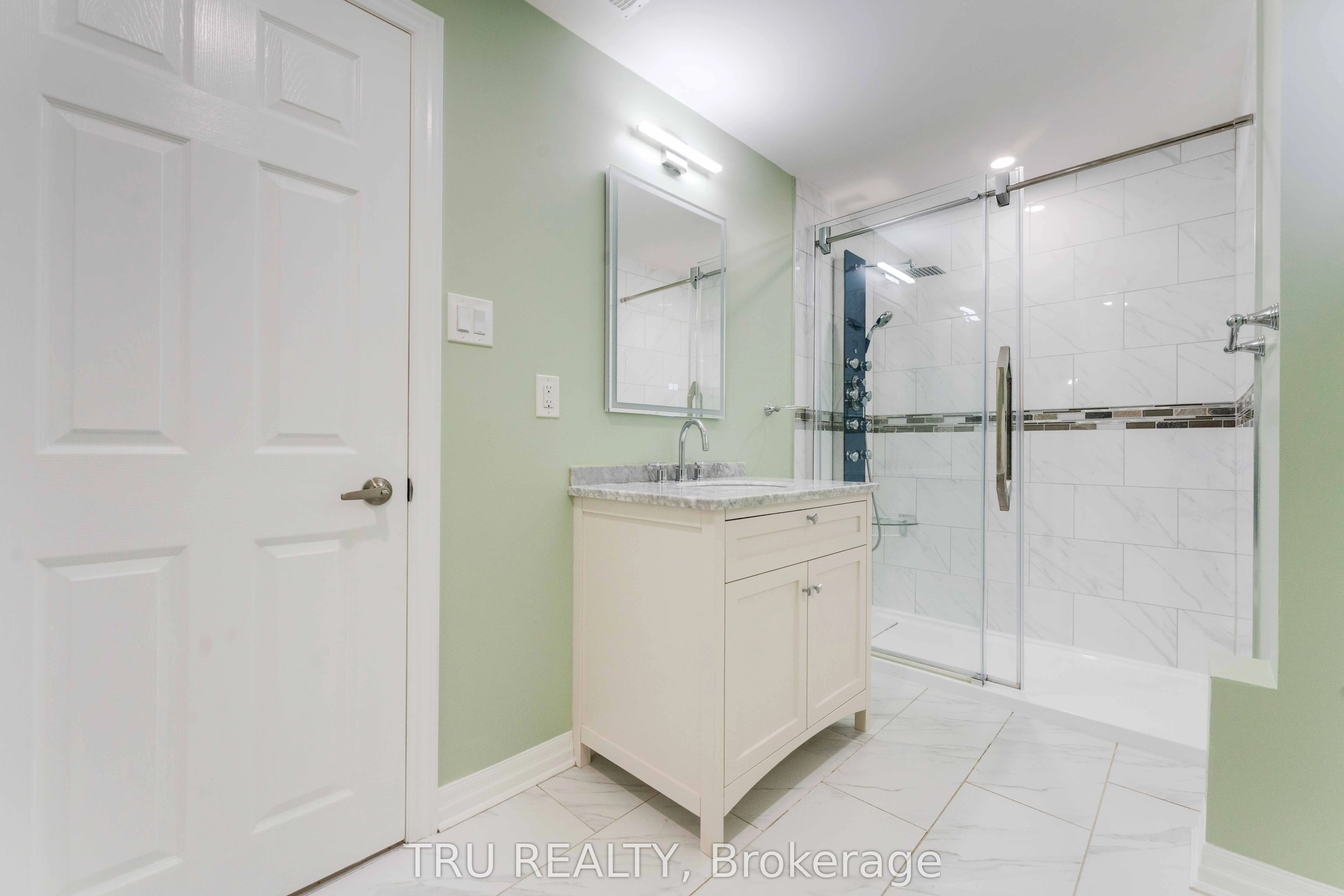 352 Meadowbreeze Drive
