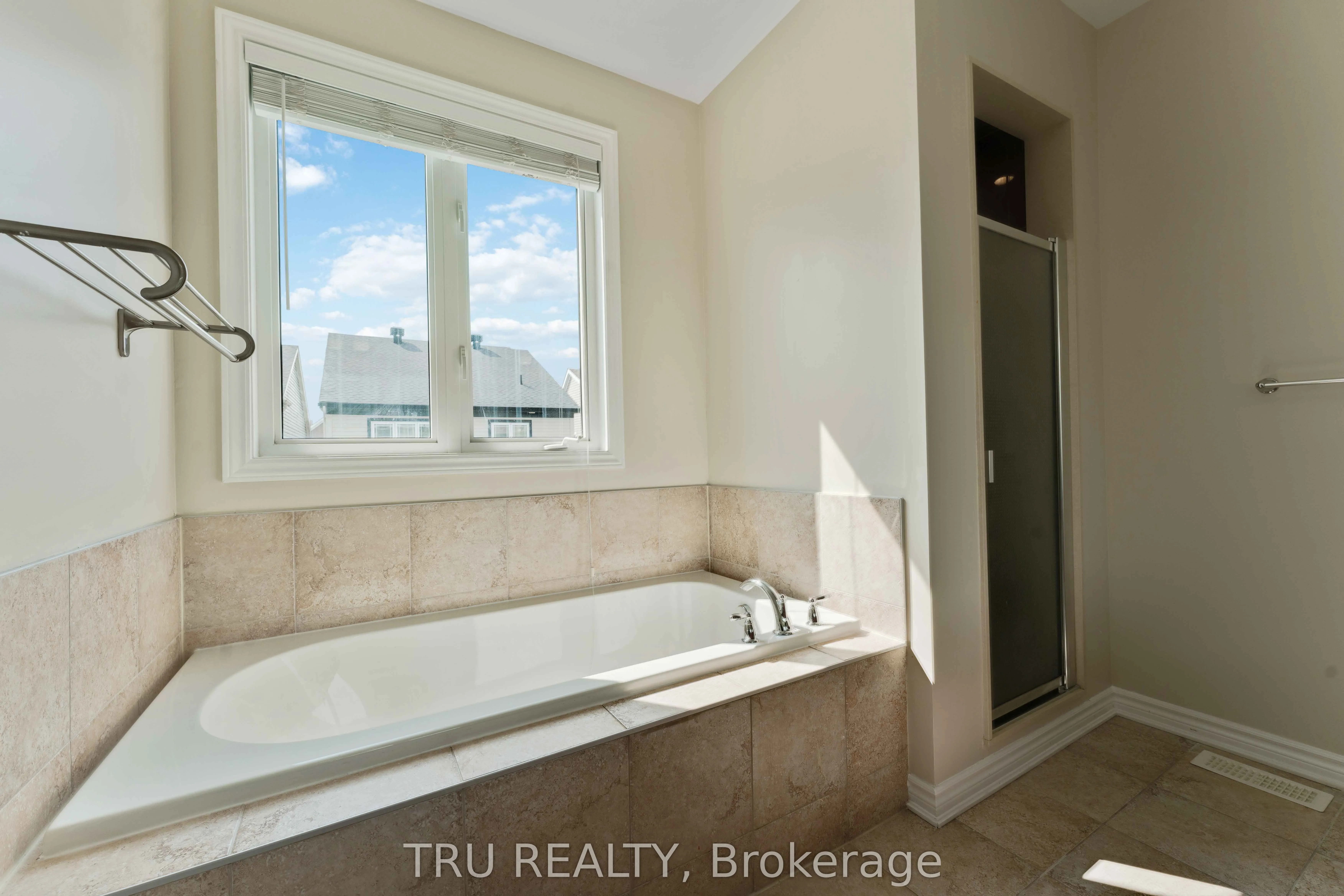 352 Meadowbreeze Drive