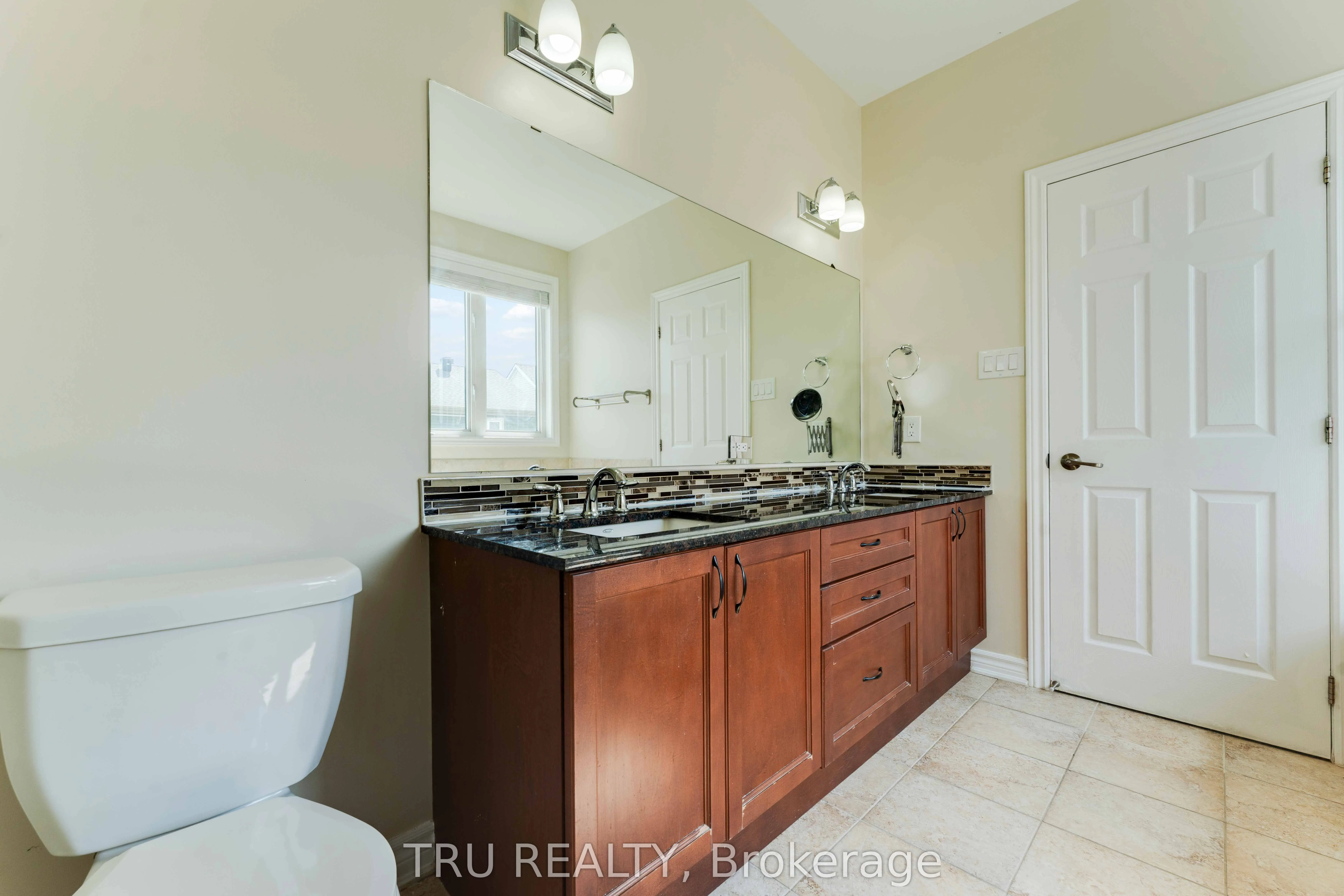 352 Meadowbreeze Drive
