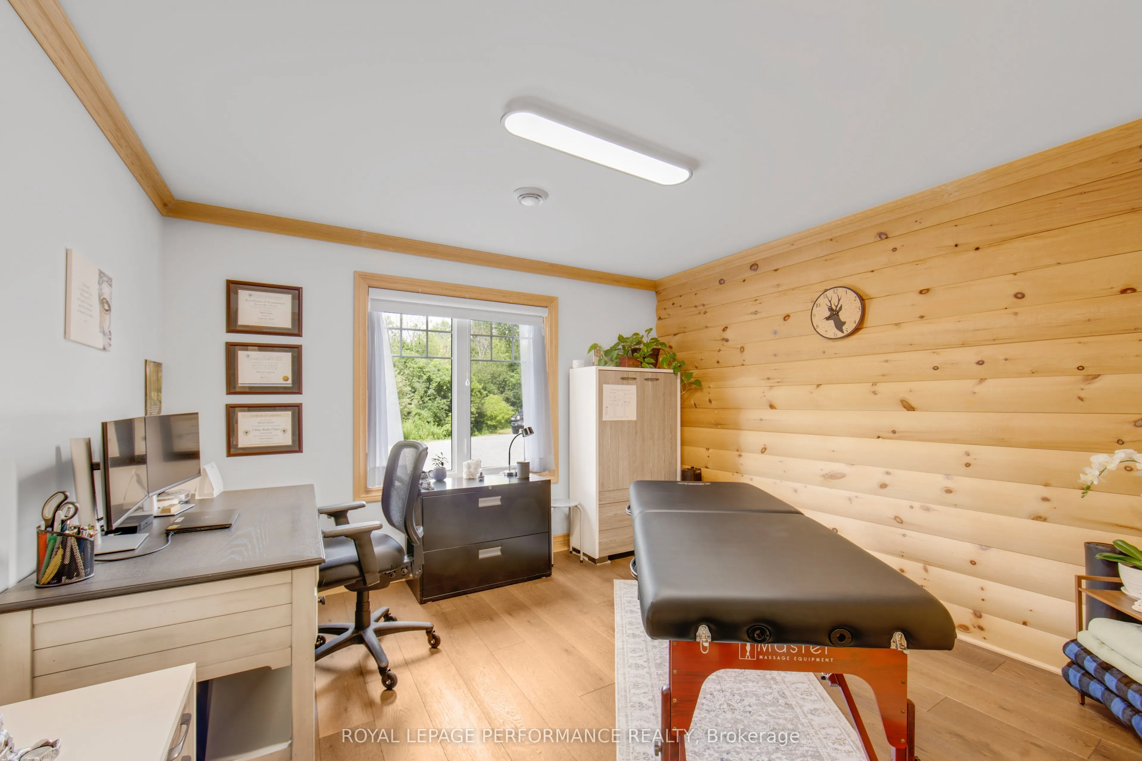19442 Kenyon Rd Conc 1 Concession