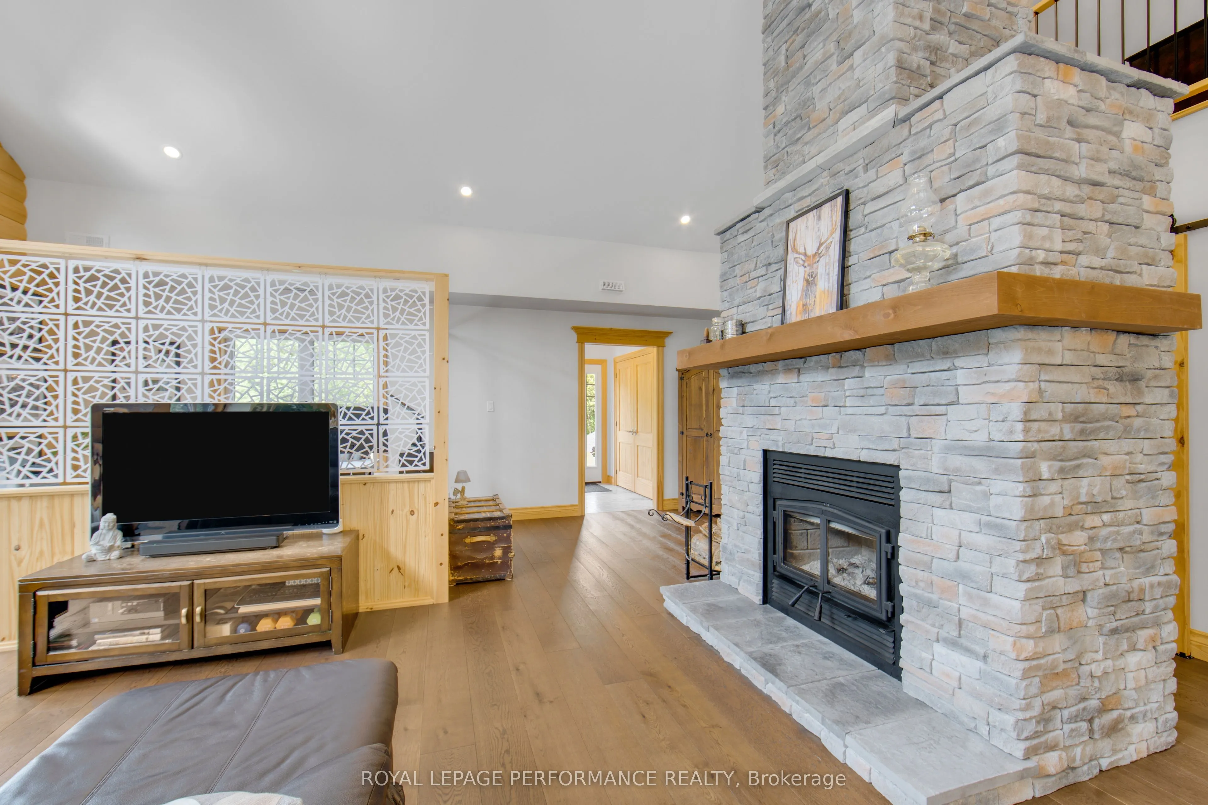 19442 Kenyon Rd Conc 1 Concession