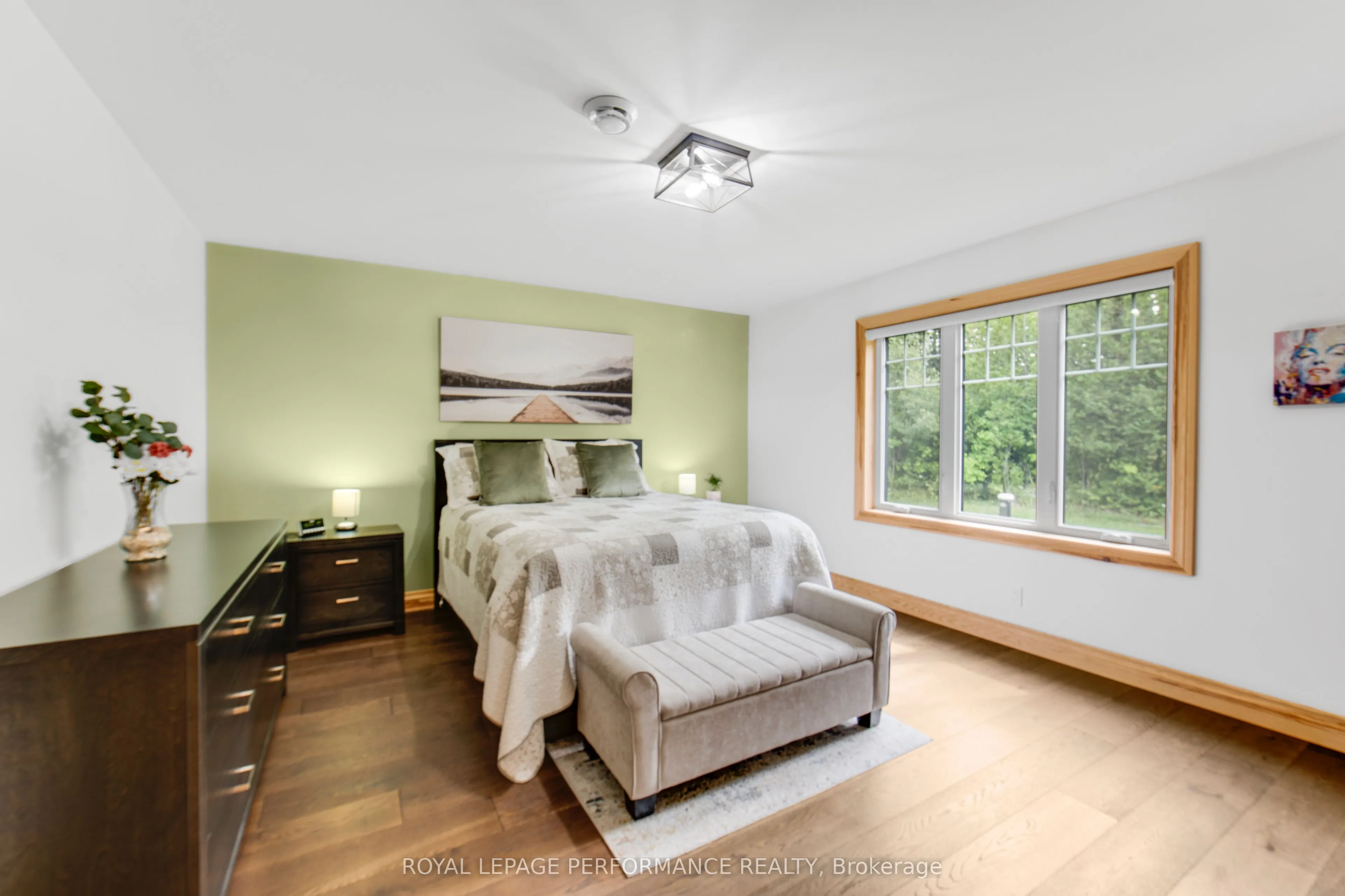 19442 Kenyon Rd Conc 1 Concession
