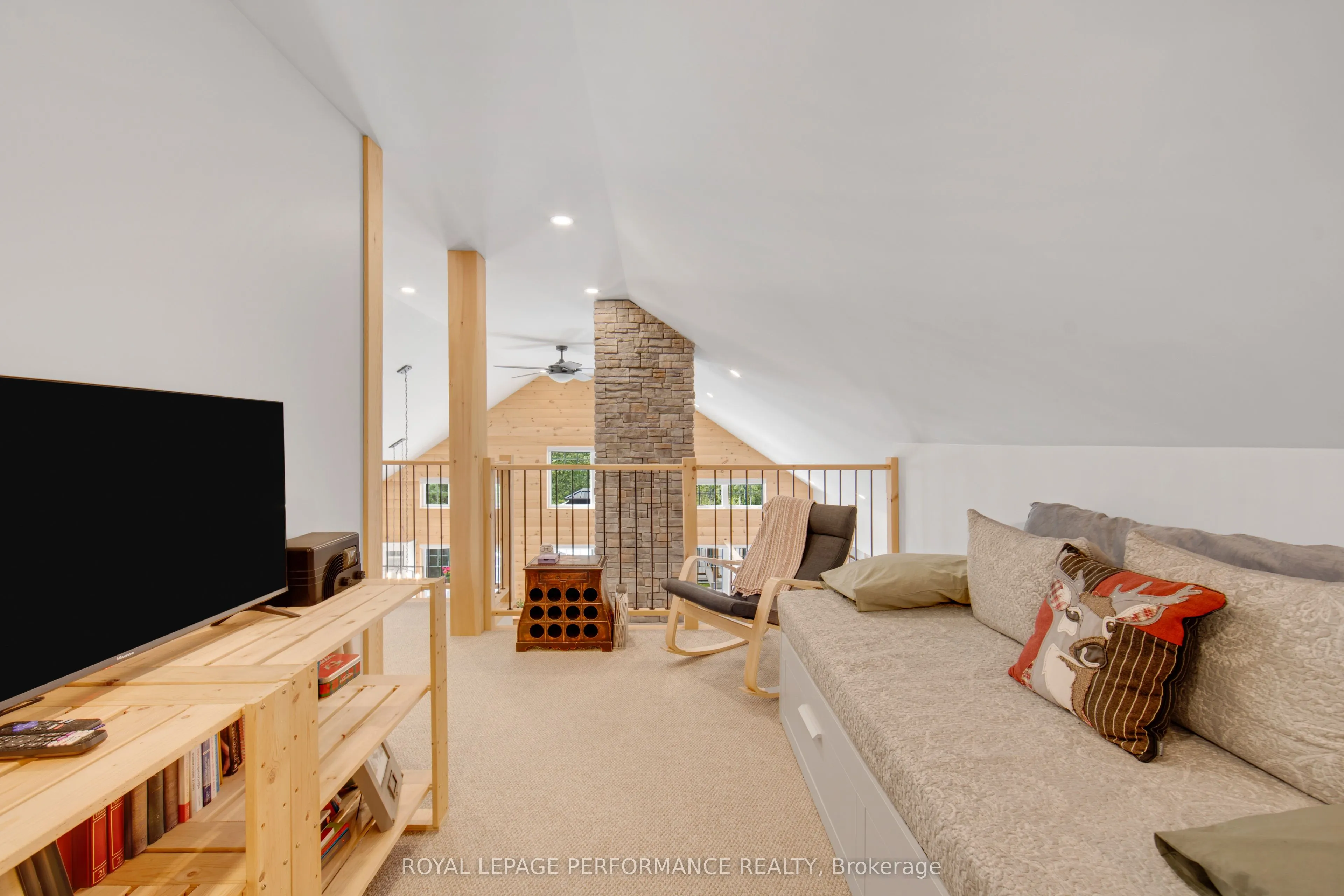 19442 Kenyon Rd Conc 1 Concession