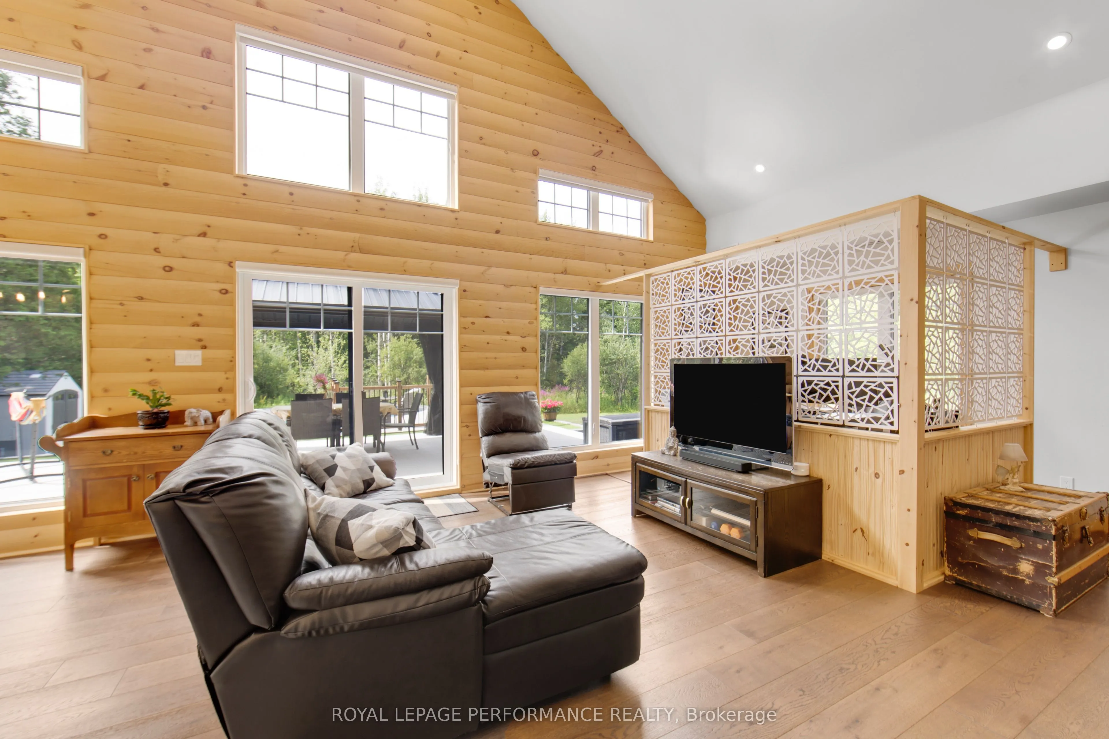 19442 Kenyon Rd Conc 1 Concession