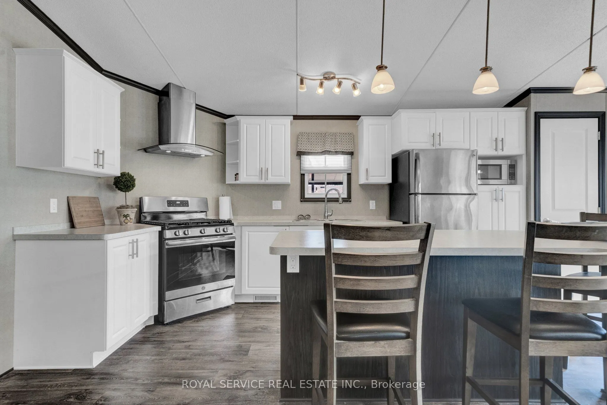 1235 Villiers Line, #66CH