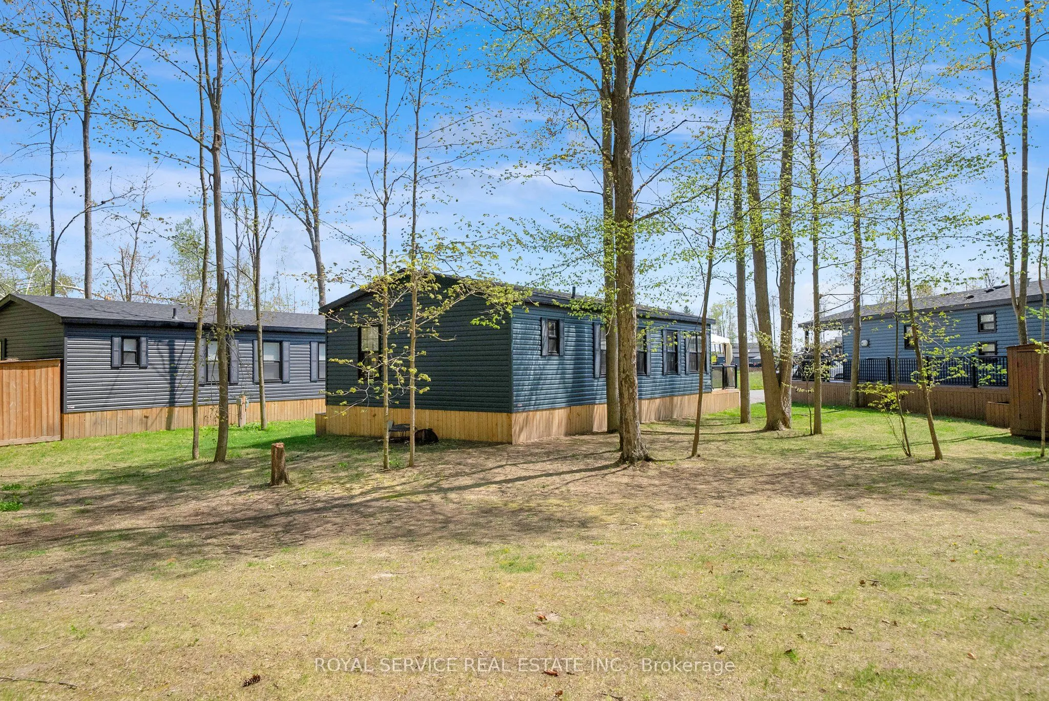 1235 Villiers Line, #66CH