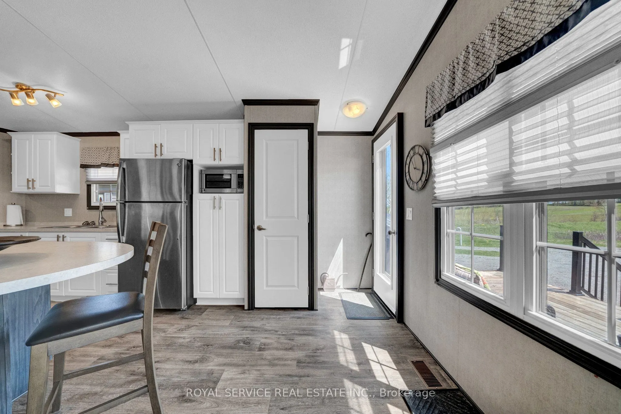 1235 Villiers Line, #66CH
