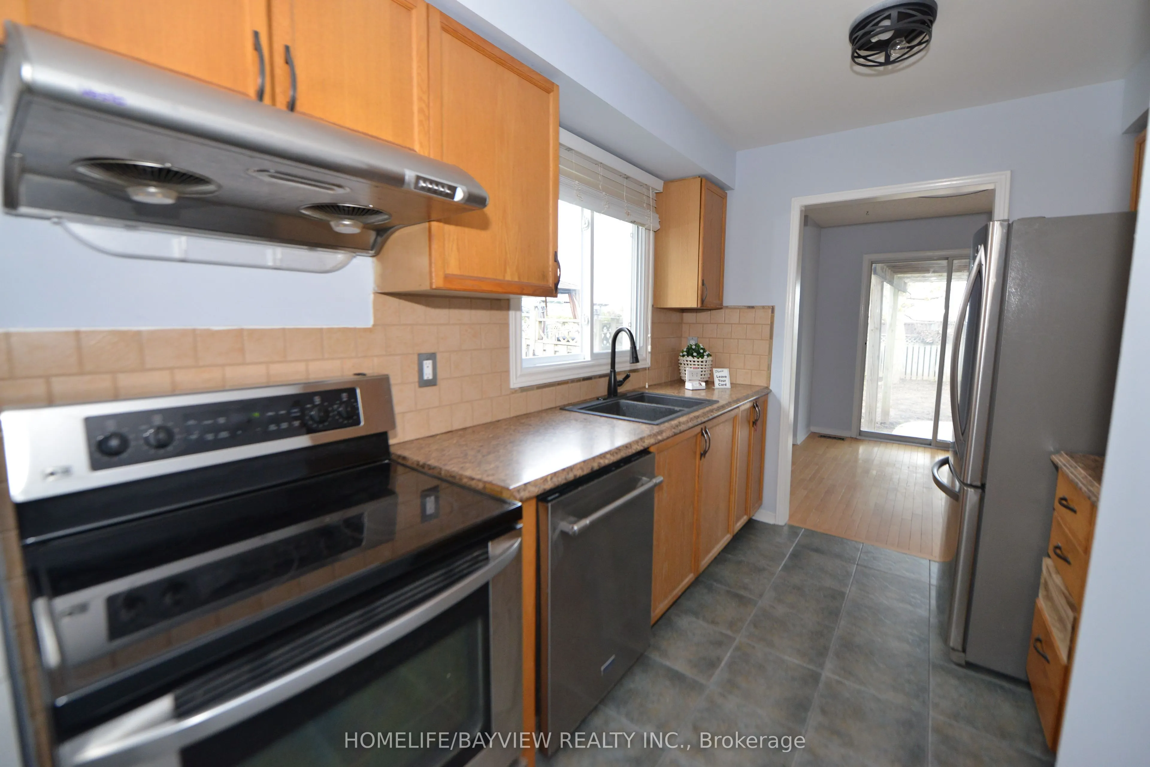 908 Fairbanks Road