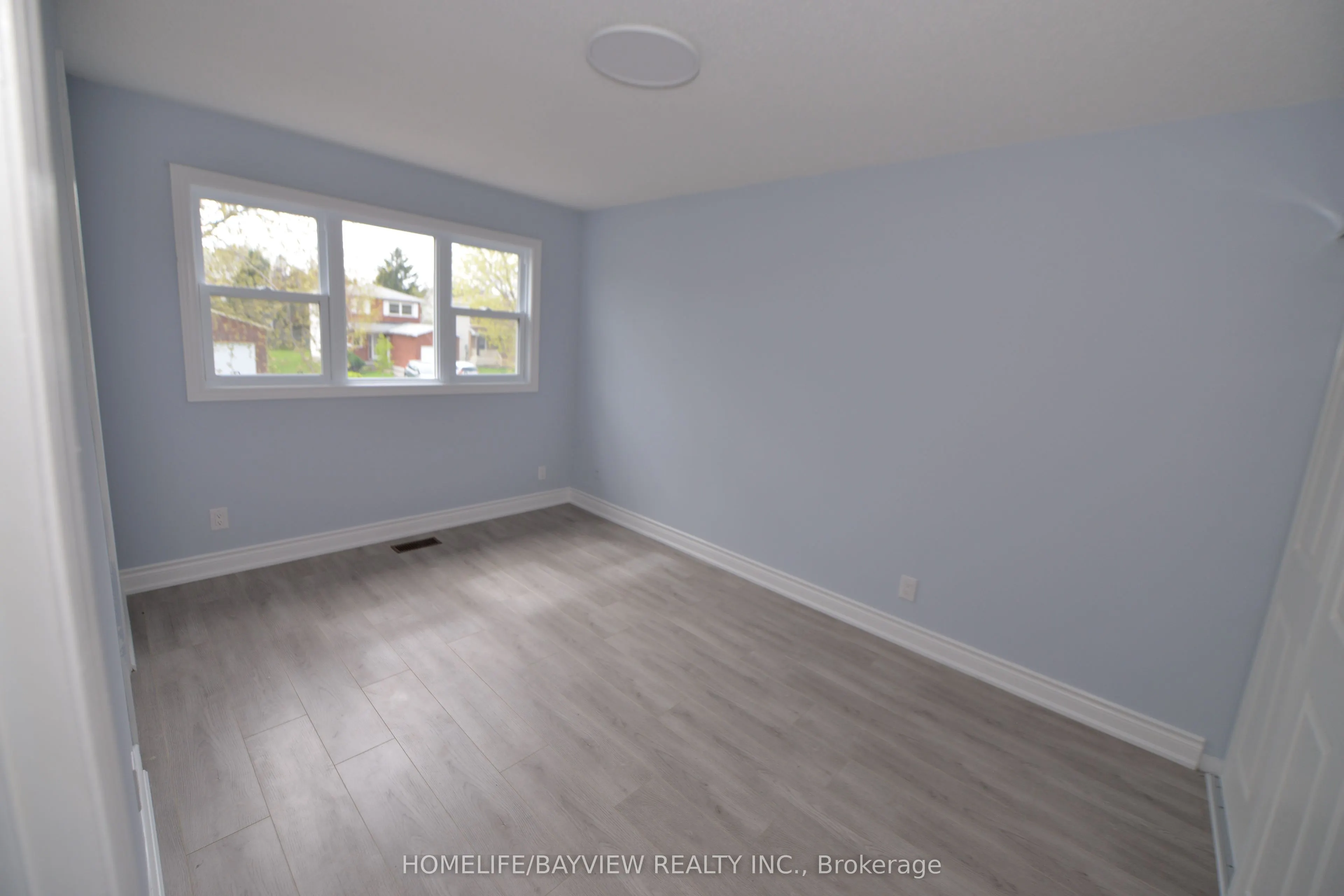 908 Fairbanks Road