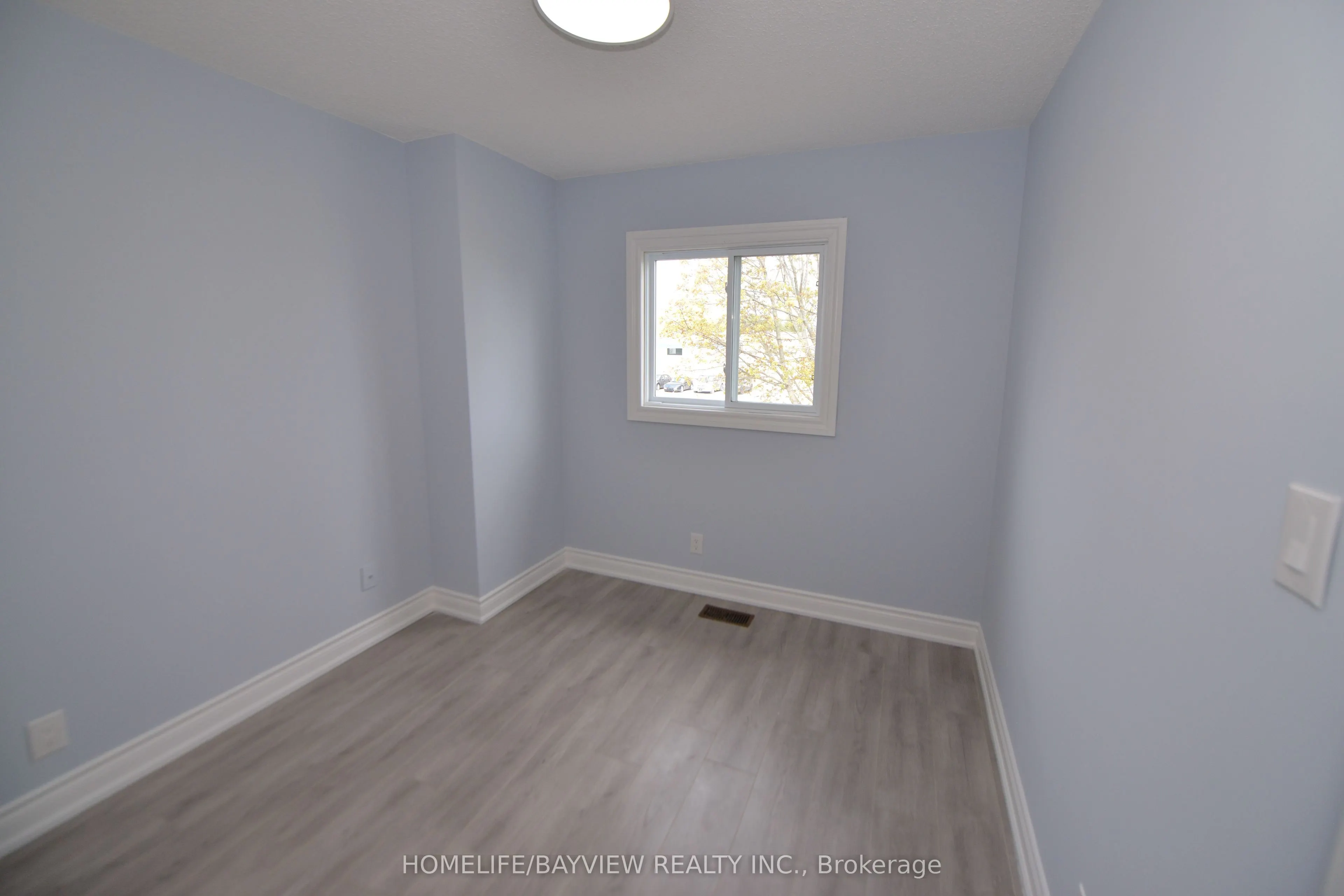 908 Fairbanks Road