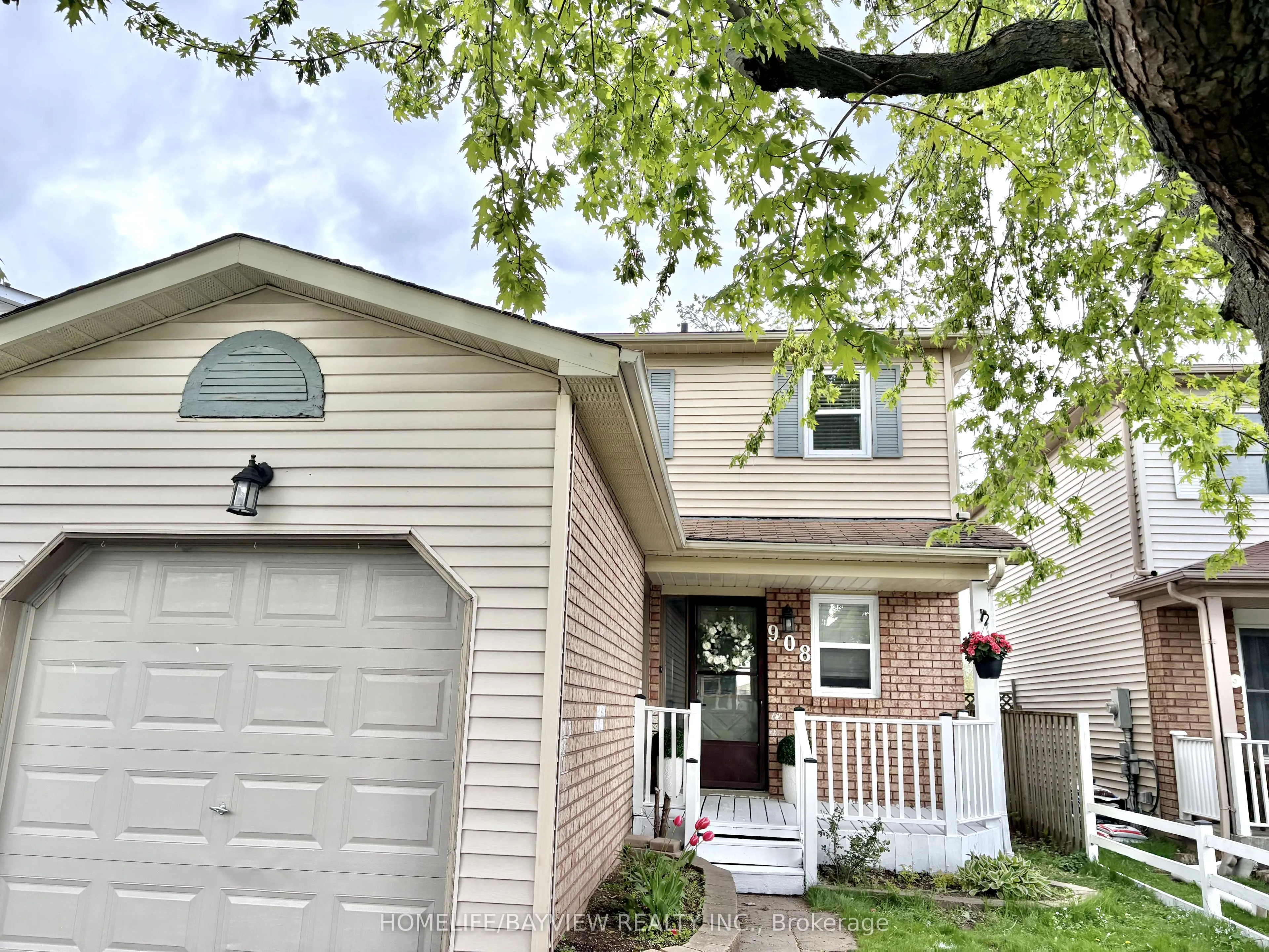 908 Fairbanks Road