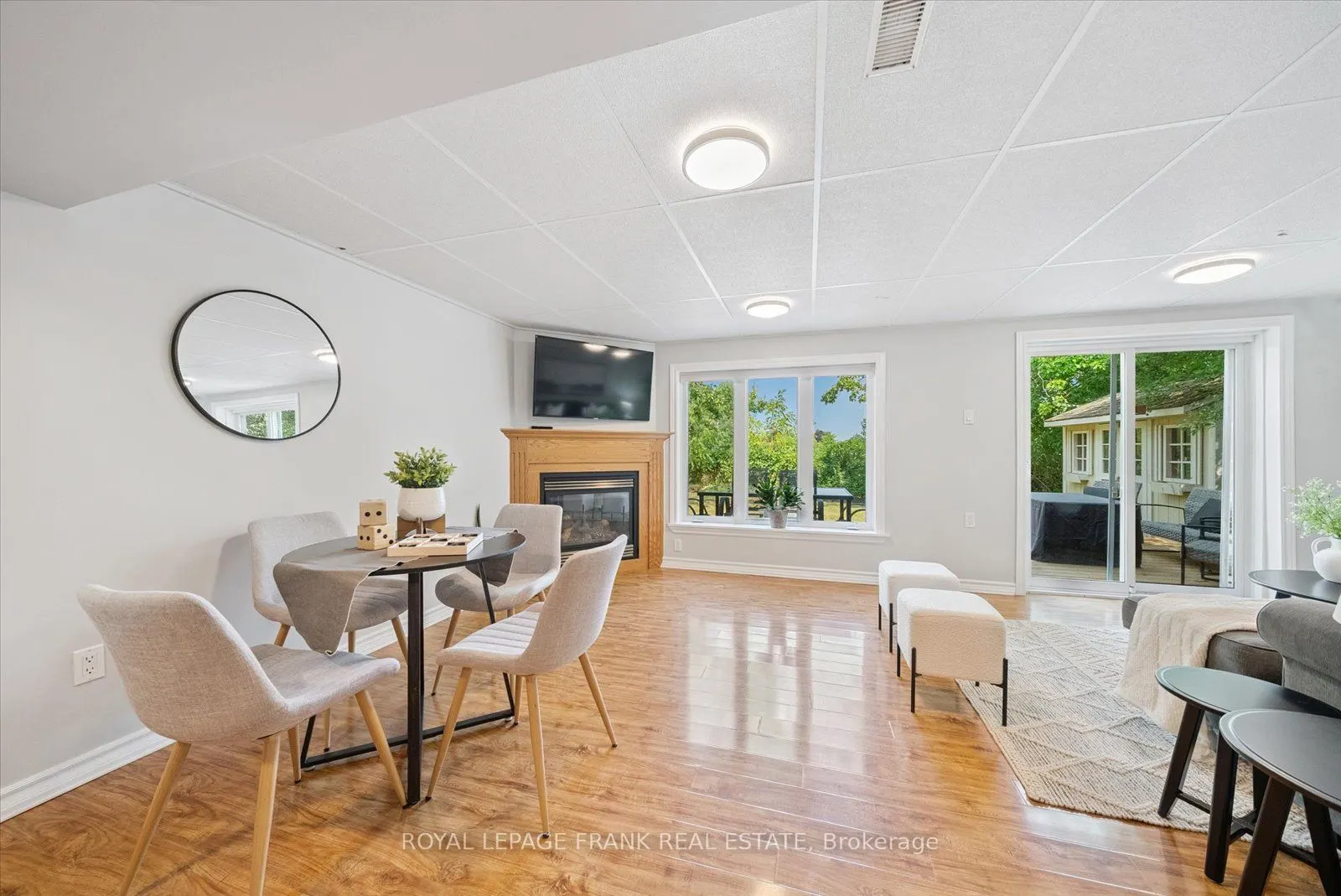 43 Elaine Drive