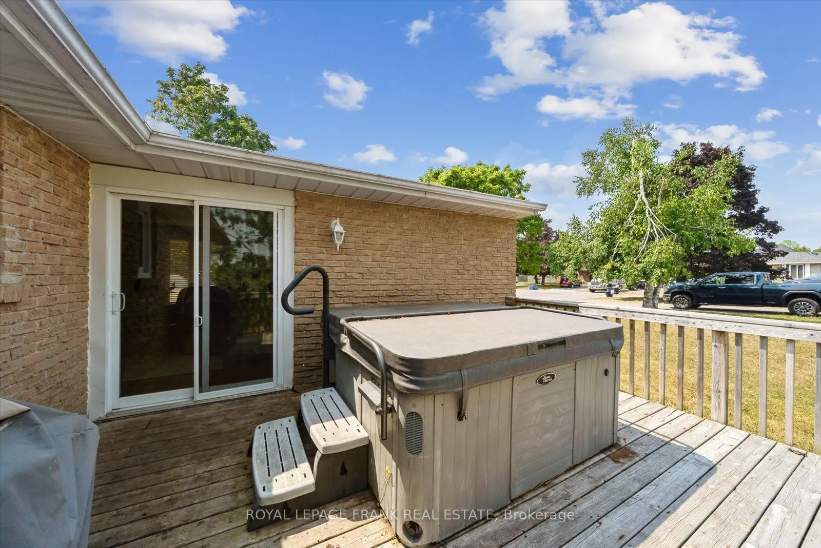43 Elaine Drive