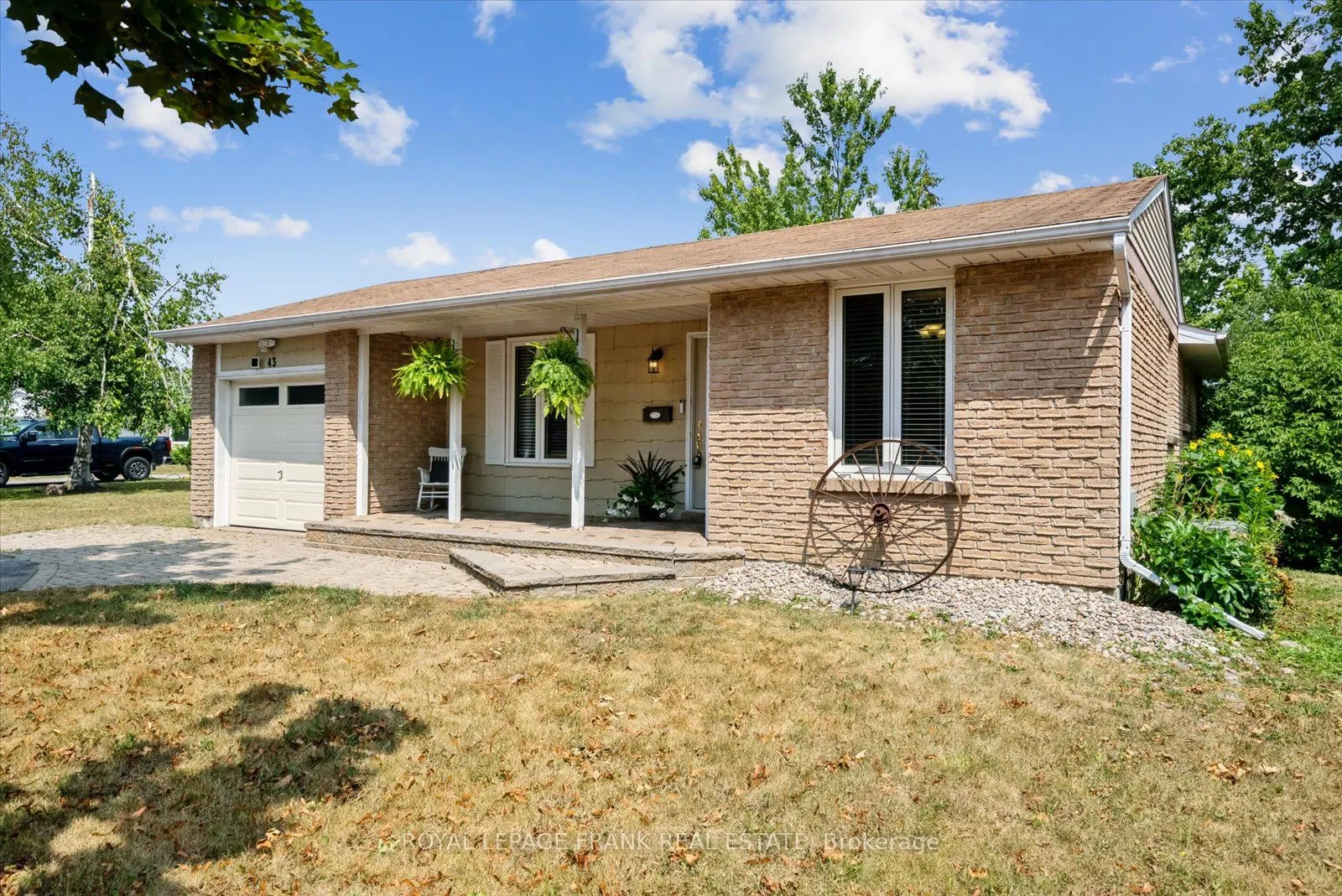43 Elaine Drive