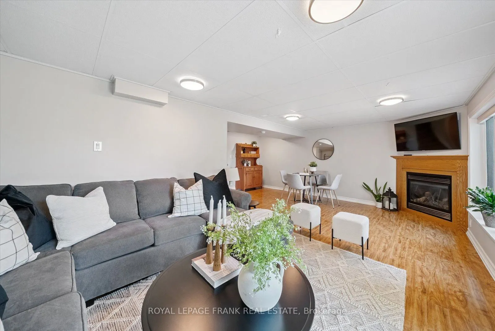 43 Elaine Drive