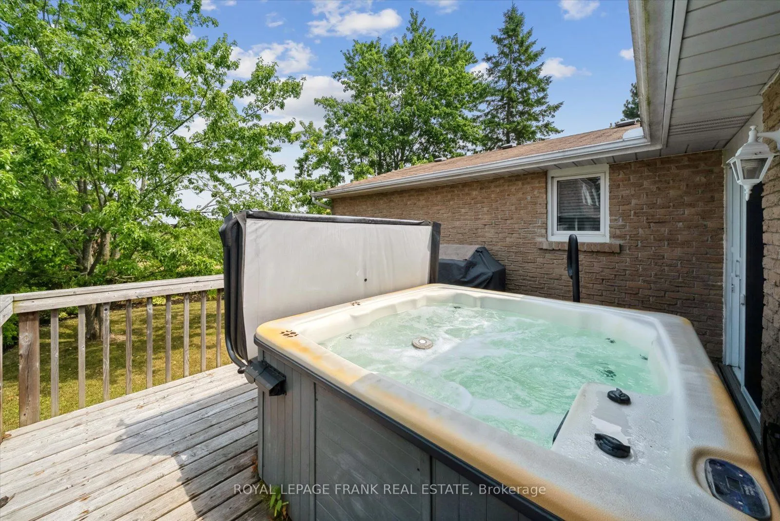 43 Elaine Drive