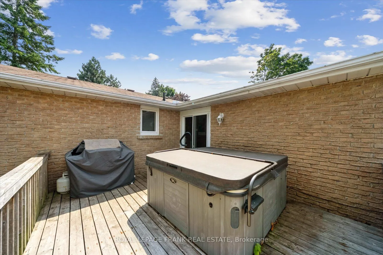 43 Elaine Drive