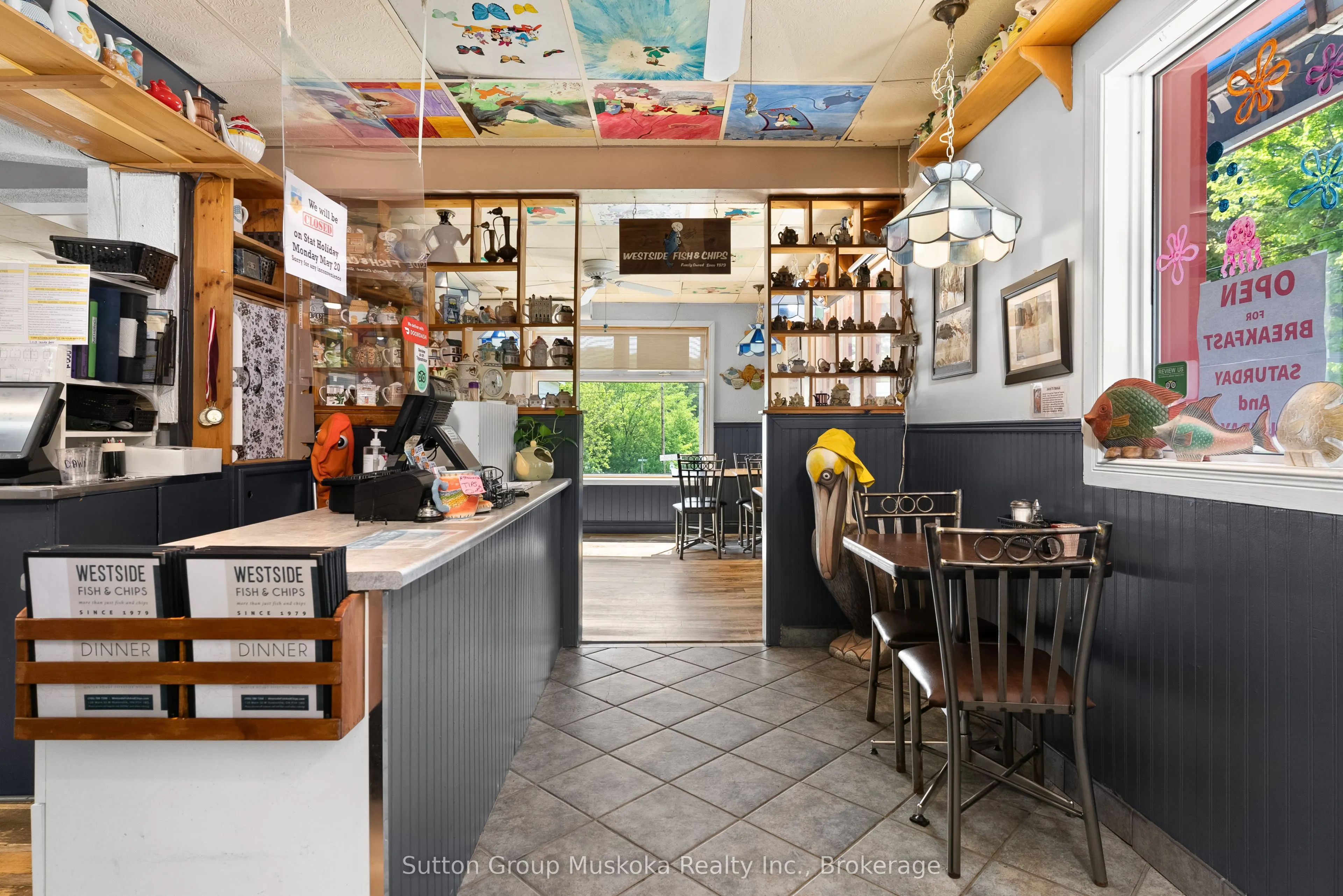 126 Main Street W